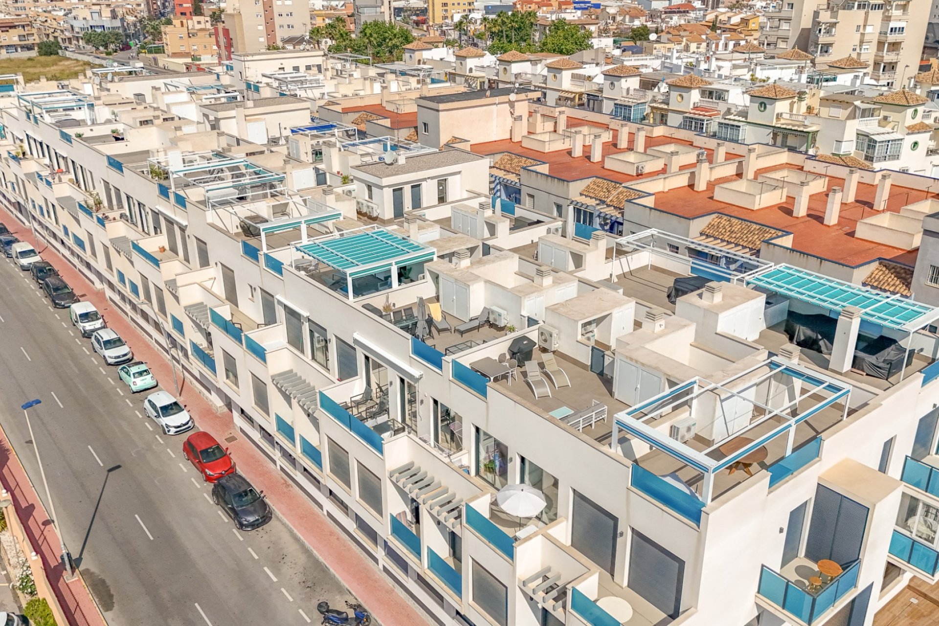 Återförsäljning - Lägenhet / lägenhet - Torrevieja
