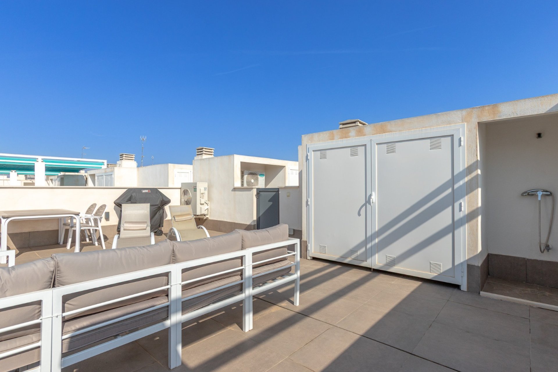 Återförsäljning - Lägenhet / lägenhet - Torrevieja