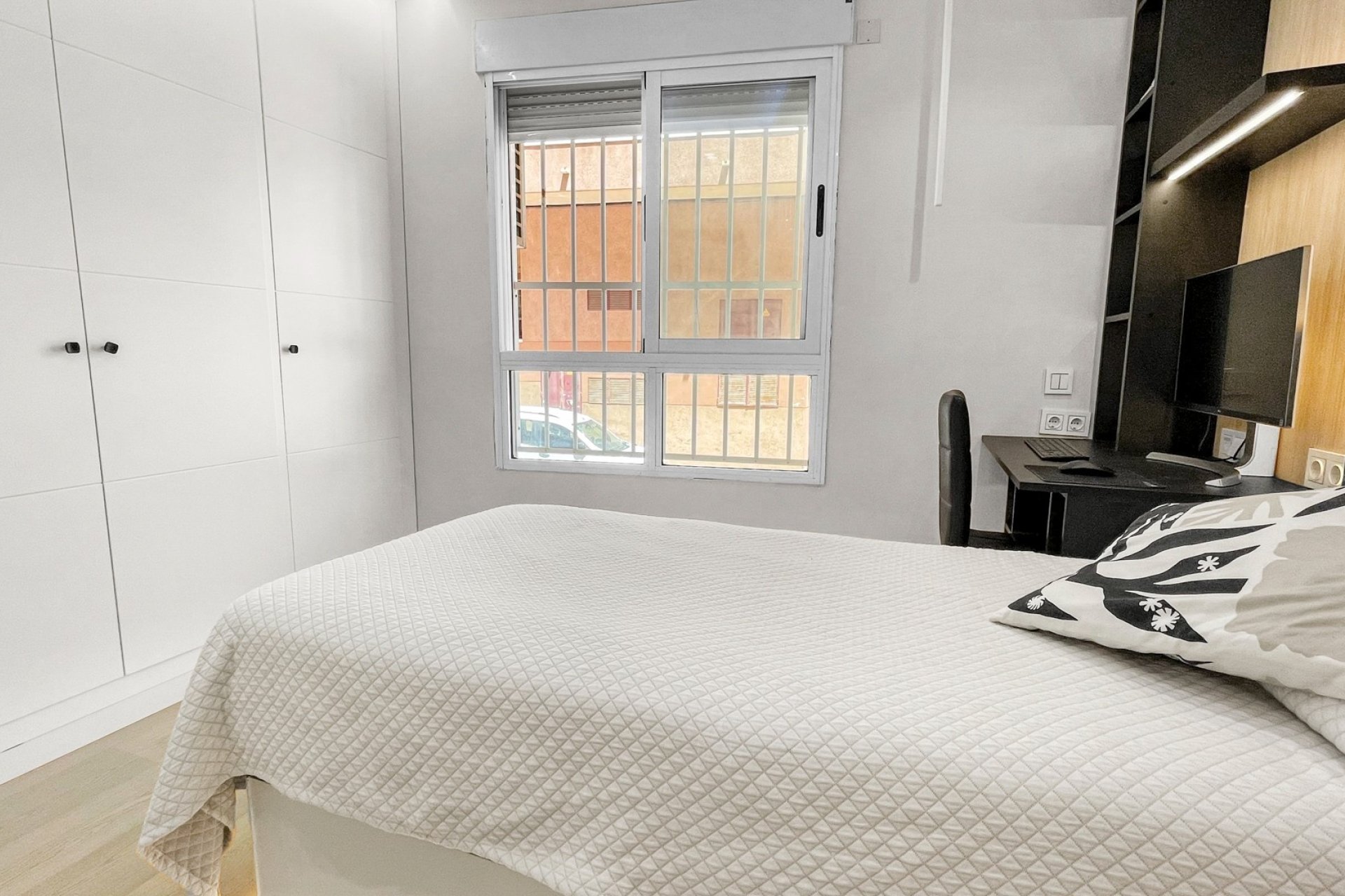 Återförsäljning - Lägenhet / lägenhet - Torrevieja
