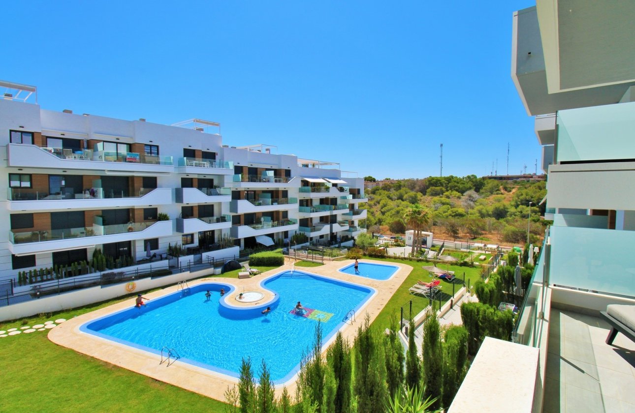 Återförsäljning - Lägenhet / lägenhet - Villamartín
