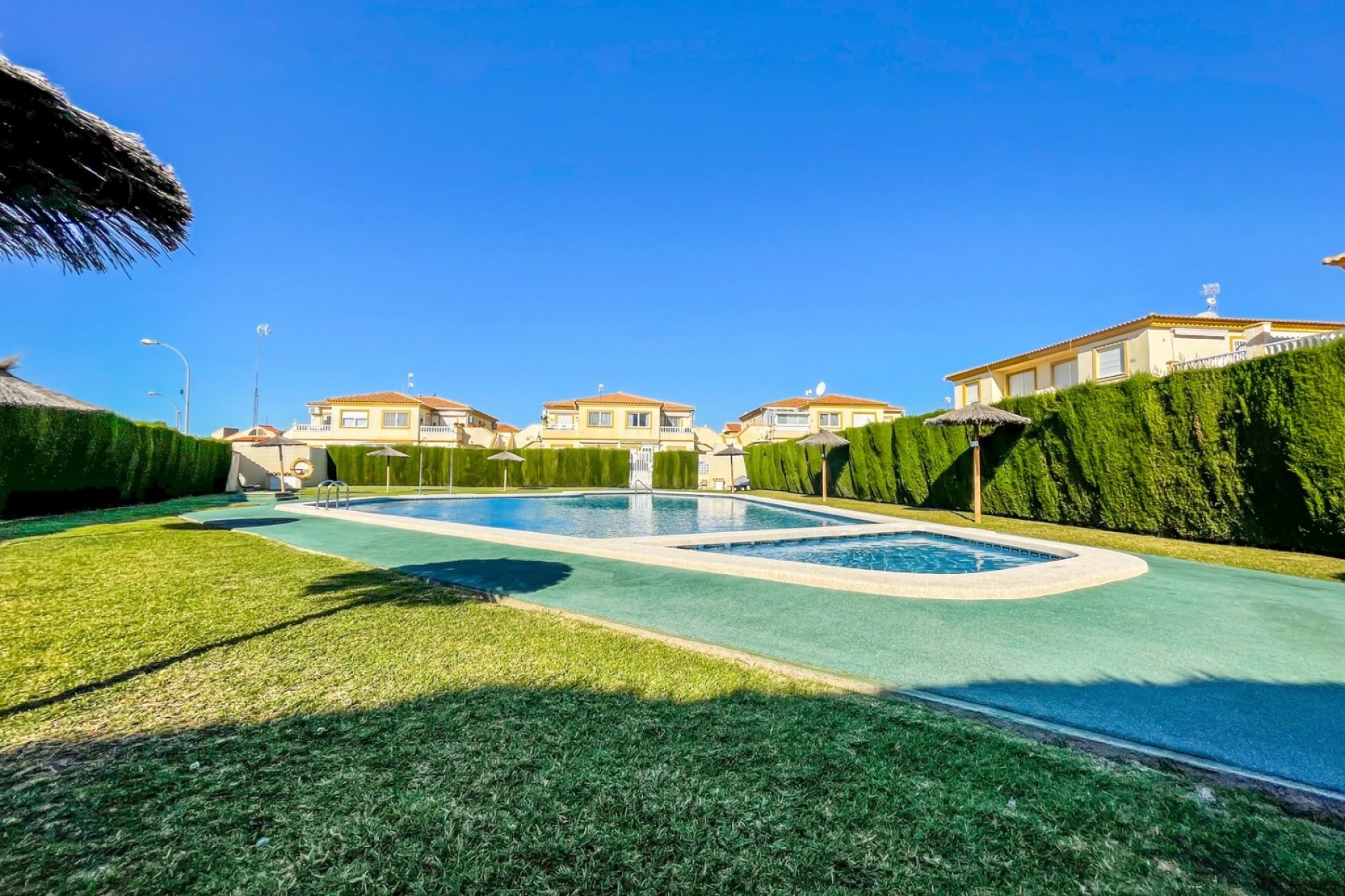 Återförsäljning - Radhus - Orihuela Costa - Playa Flamenca
