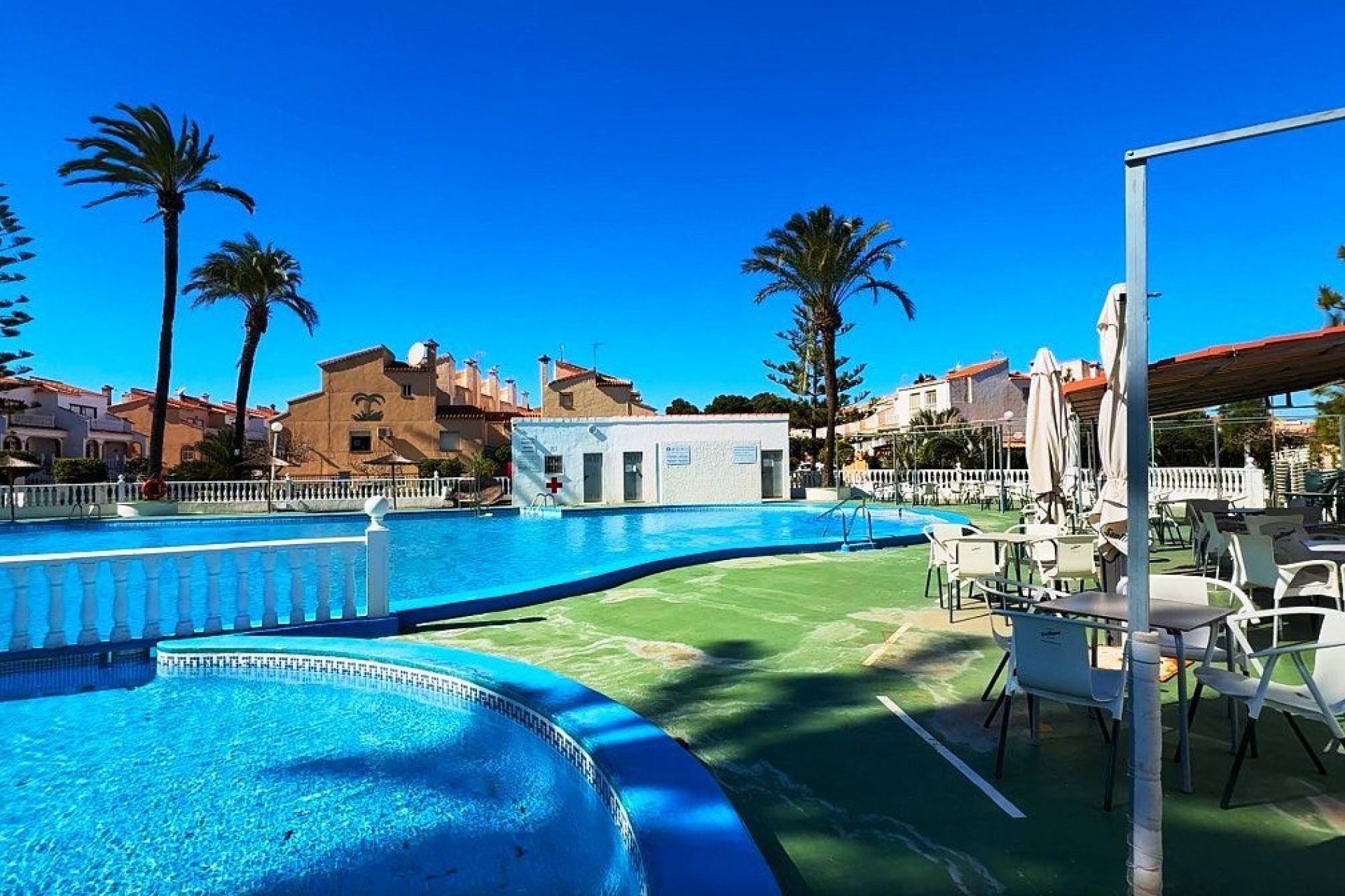 Återförsäljning - Radhus - Torrevieja - Urb. Torrealmendros