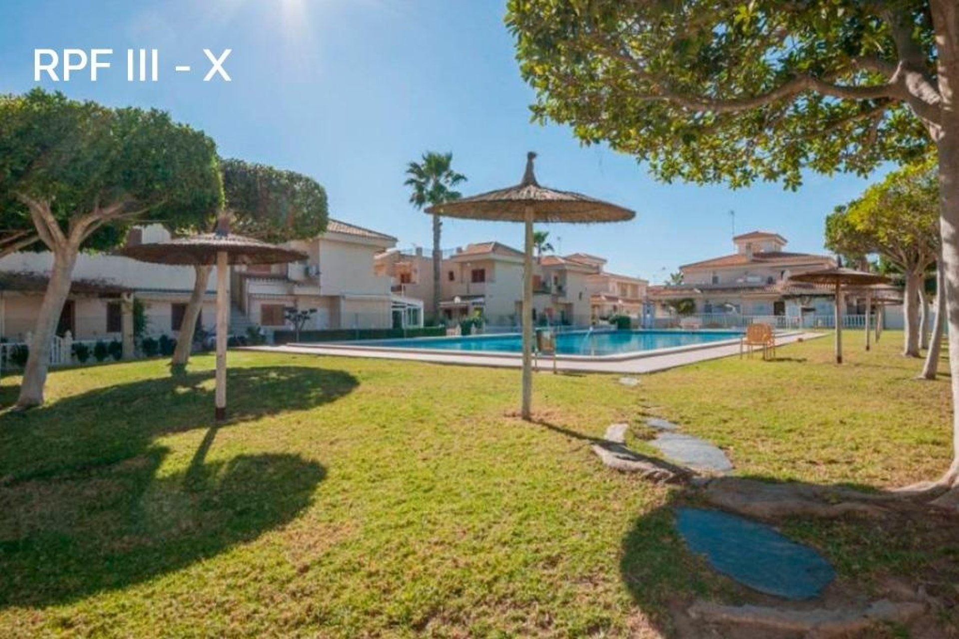 Återförsäljning - Semi - Orihuela Costa - Playa Flamenca