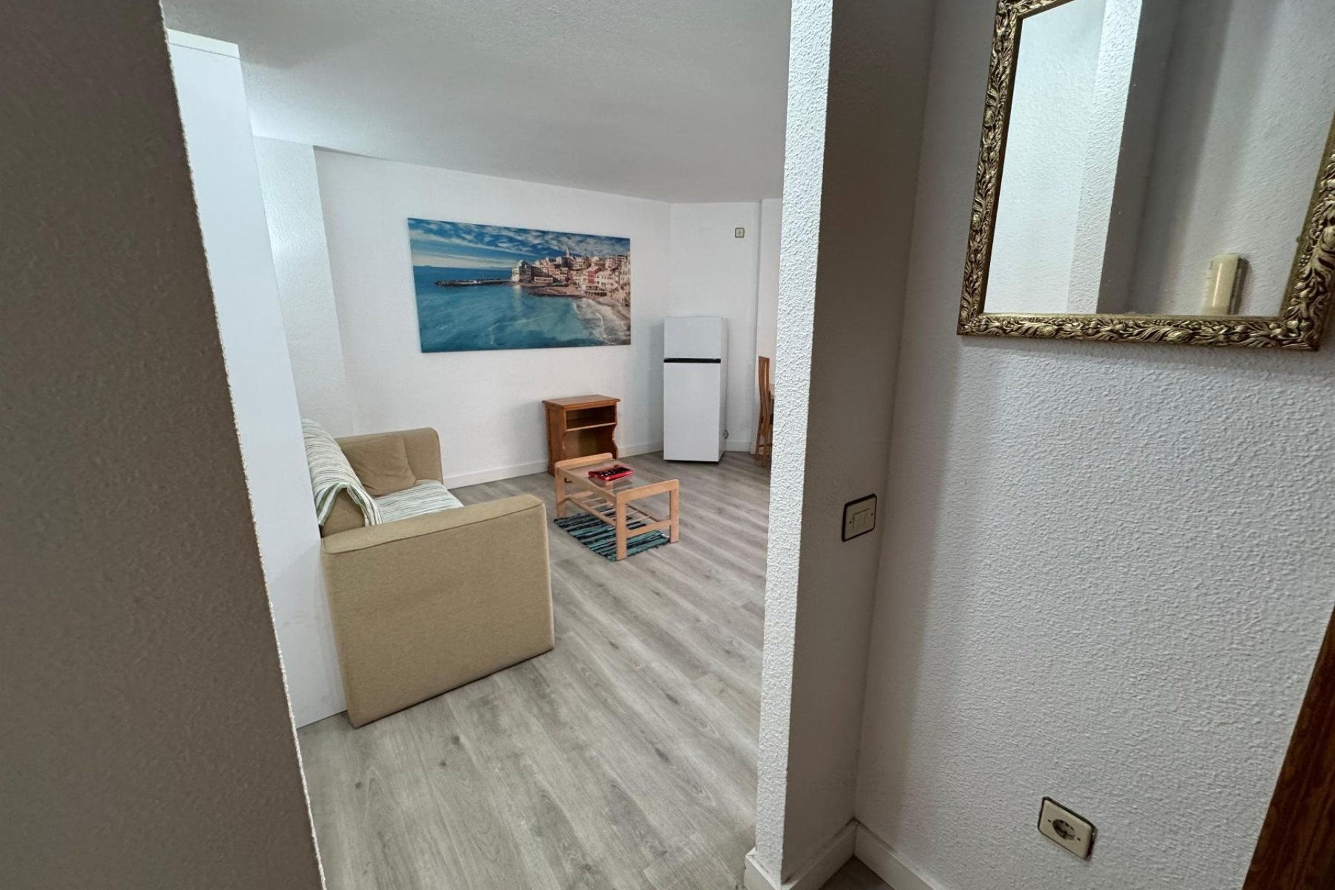 Återförsäljning - Studie - Torrevieja - Playa de Los Locos-Curva del Palangre