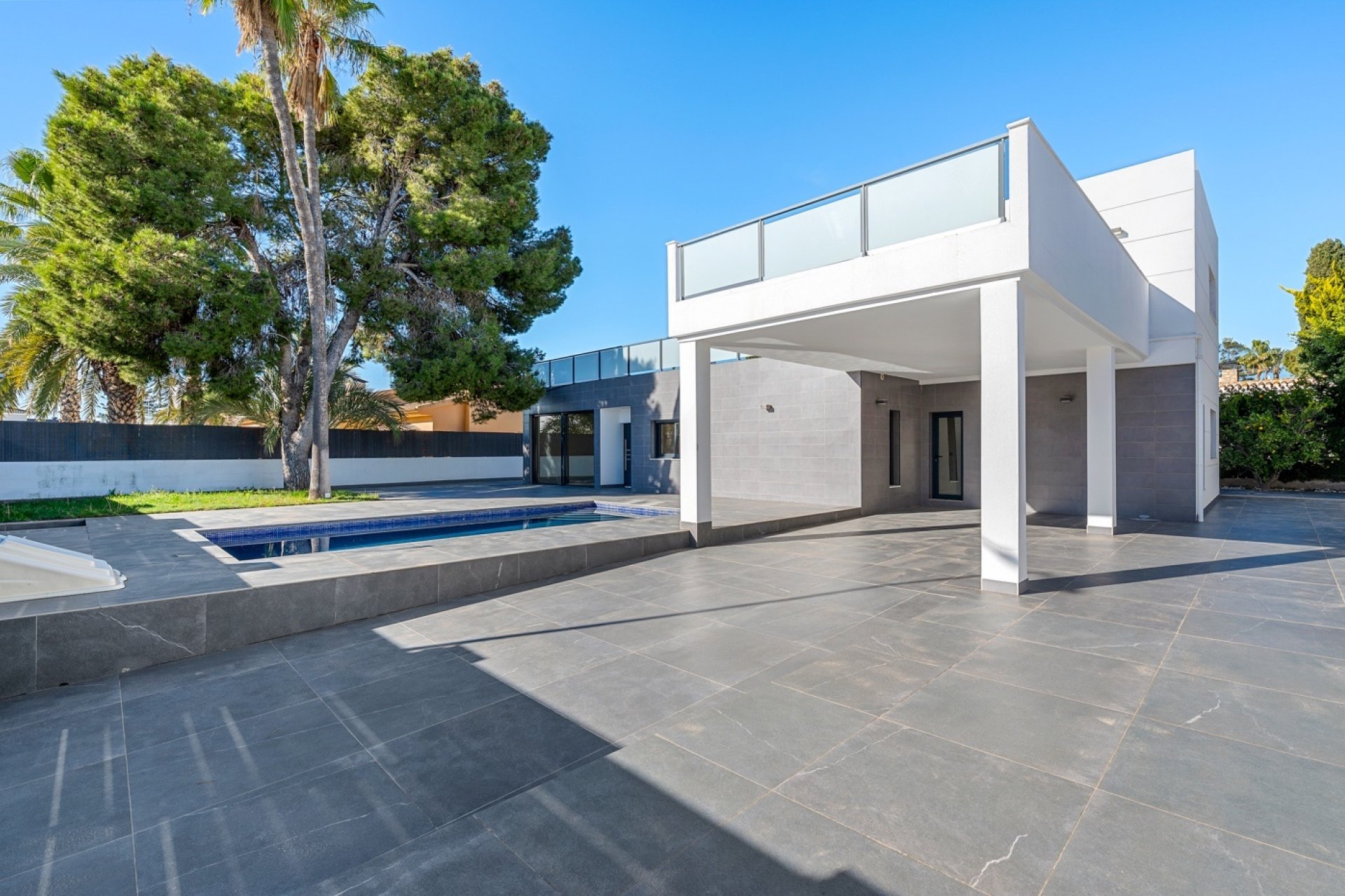 Återförsäljning - Villa - Campoamor