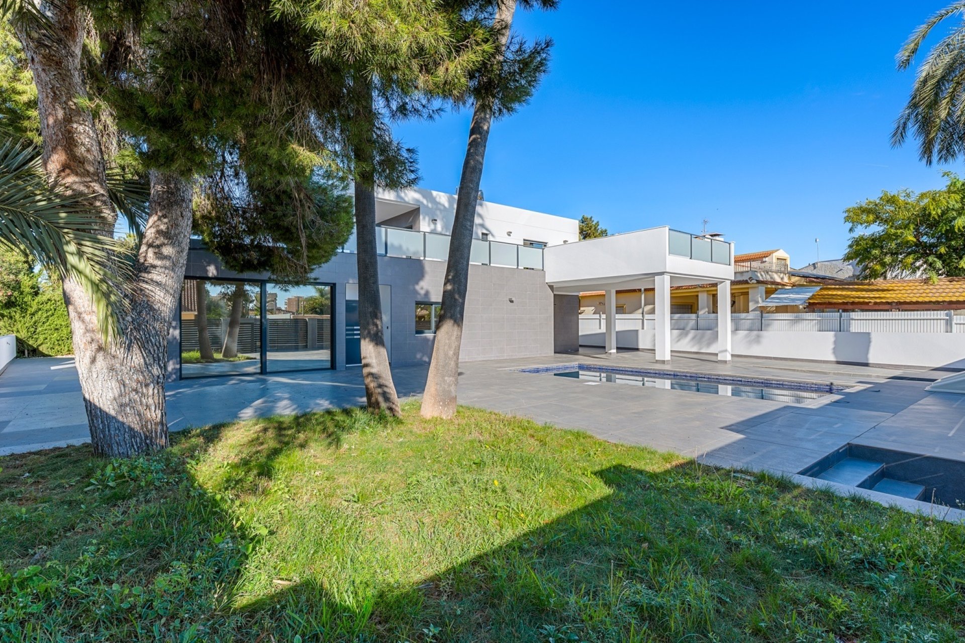 Återförsäljning - Villa - Campoamor