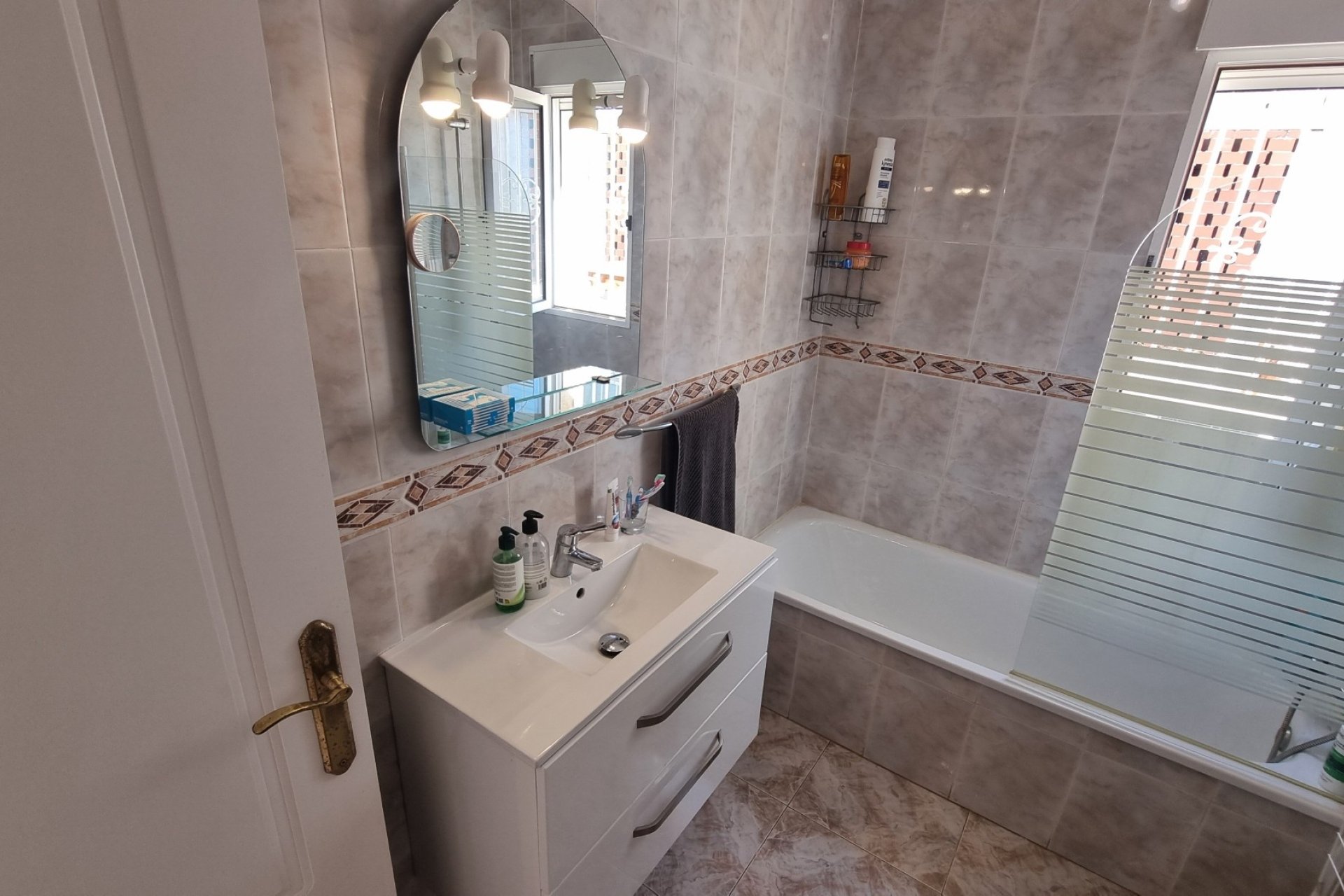 Återförsäljning - Villa - Ciudad Quesada - Benimar