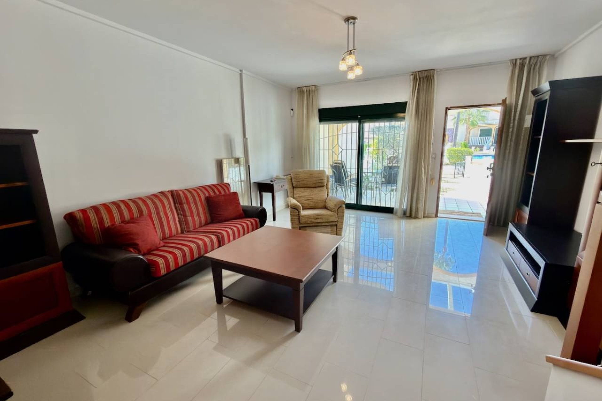 Återförsäljning - Villa - Ciudad Quesada - Doña Pepa