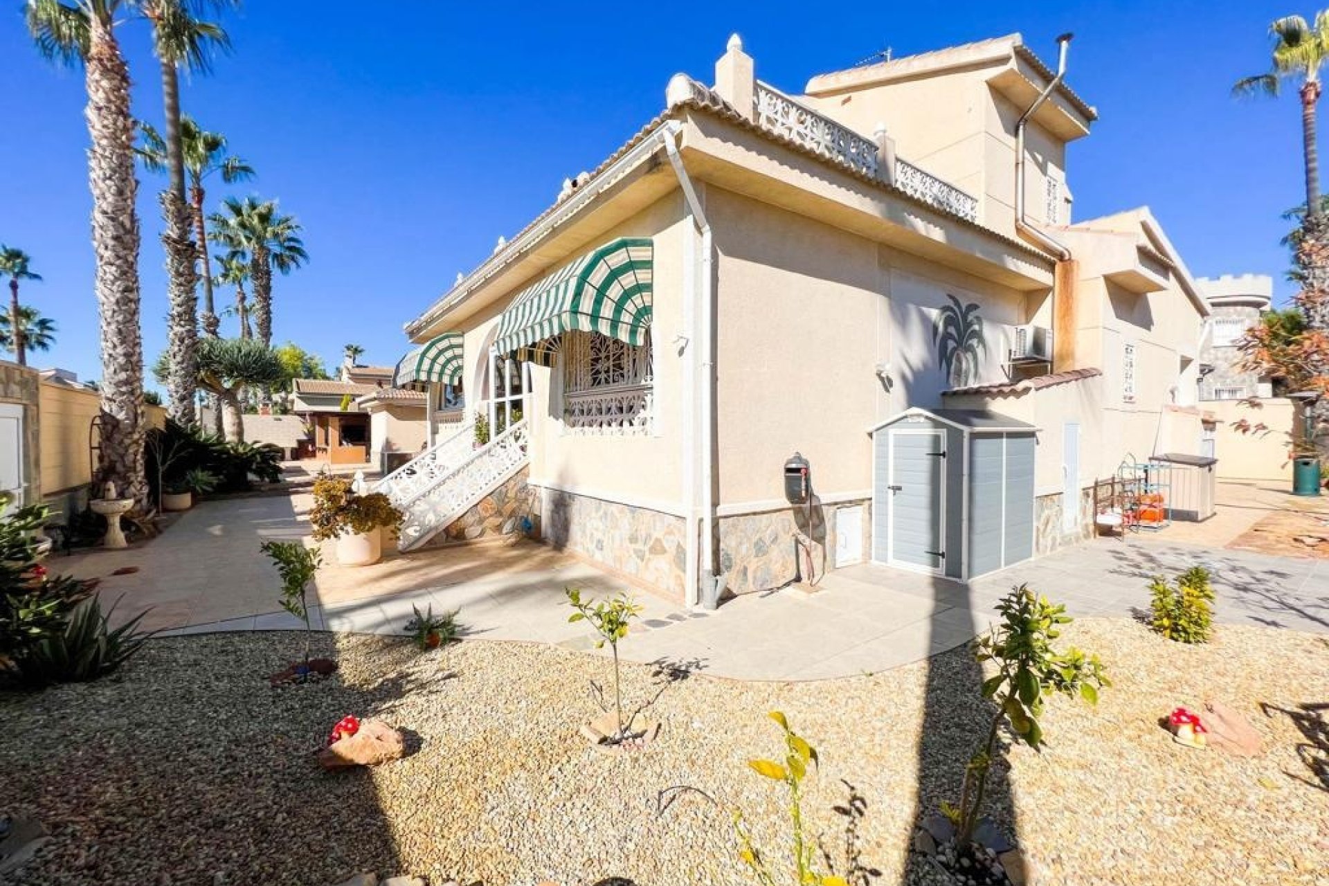 Återförsäljning - Villa - Ciudad Quesada - Doña Pepa