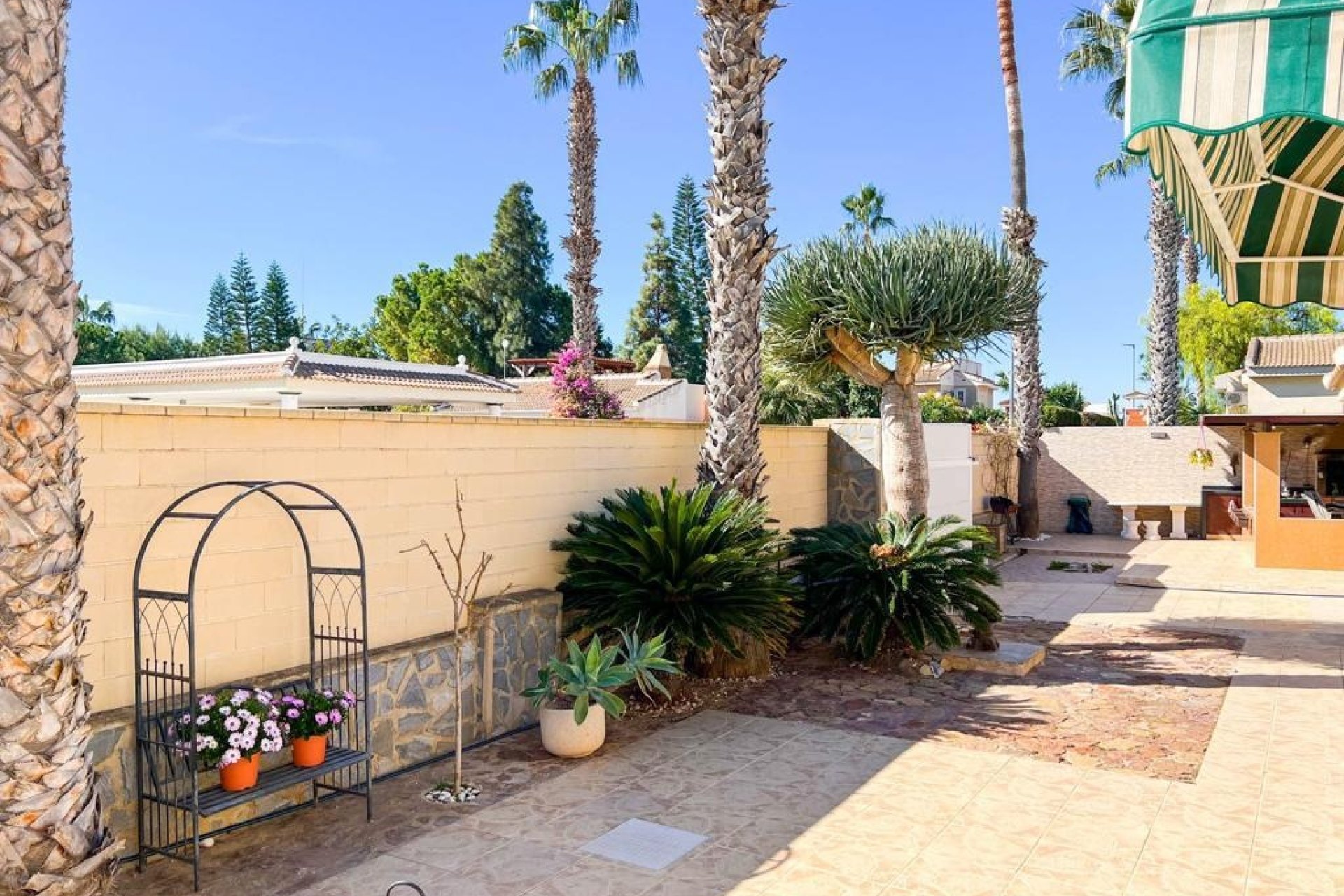 Återförsäljning - Villa - Ciudad Quesada - Doña Pepa