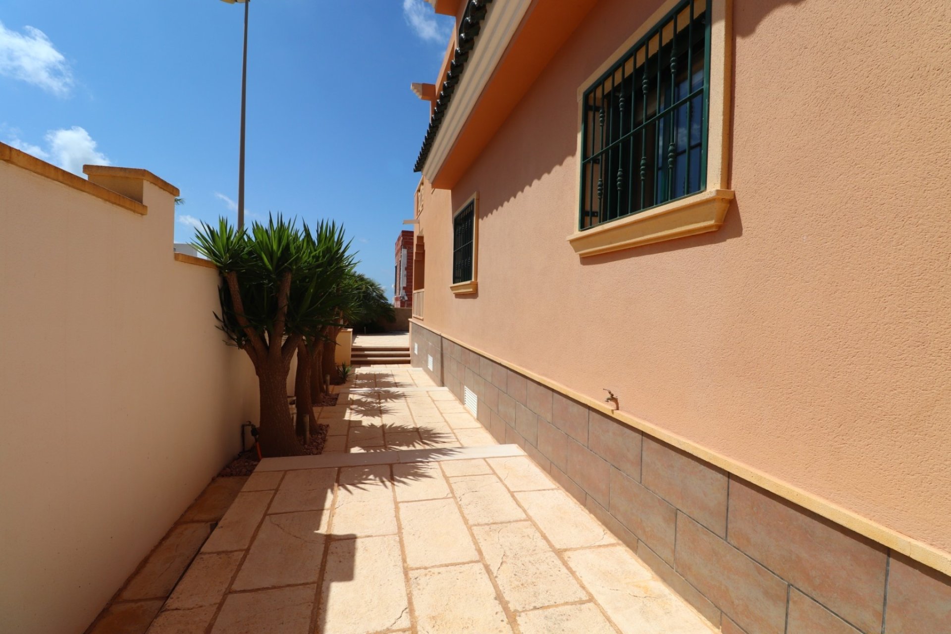 Återförsäljning - Villa - Ciudad Quesada - La Fiesta