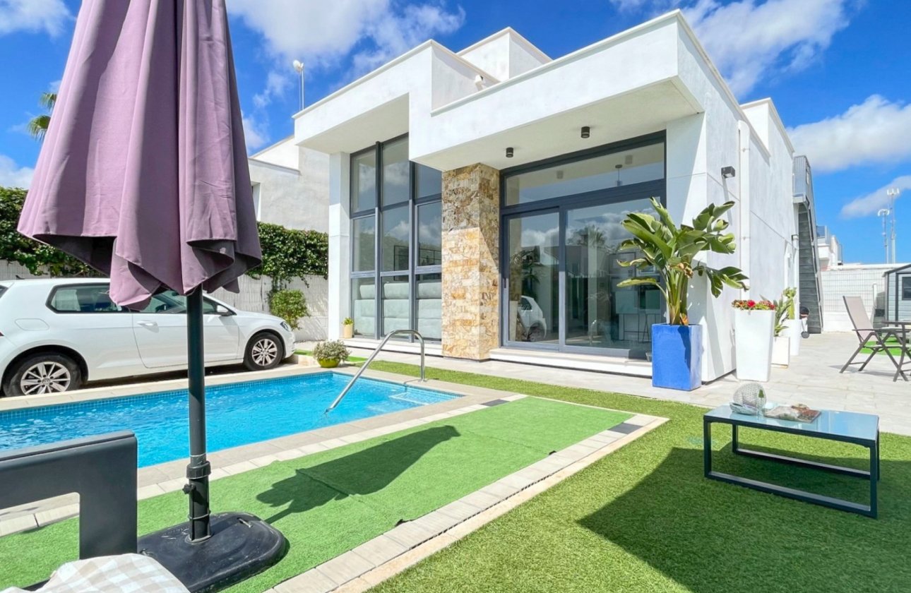 Återförsäljning - Villa - Ciudad Quesada - Rojales