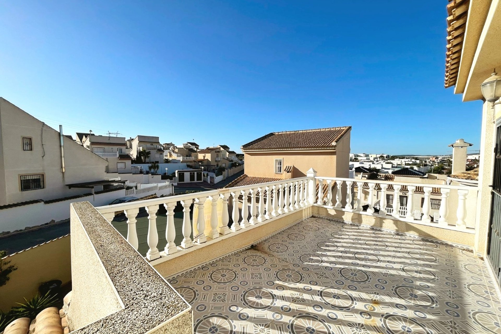 Återförsäljning - Villa - Ciudad Quesada - Rojales