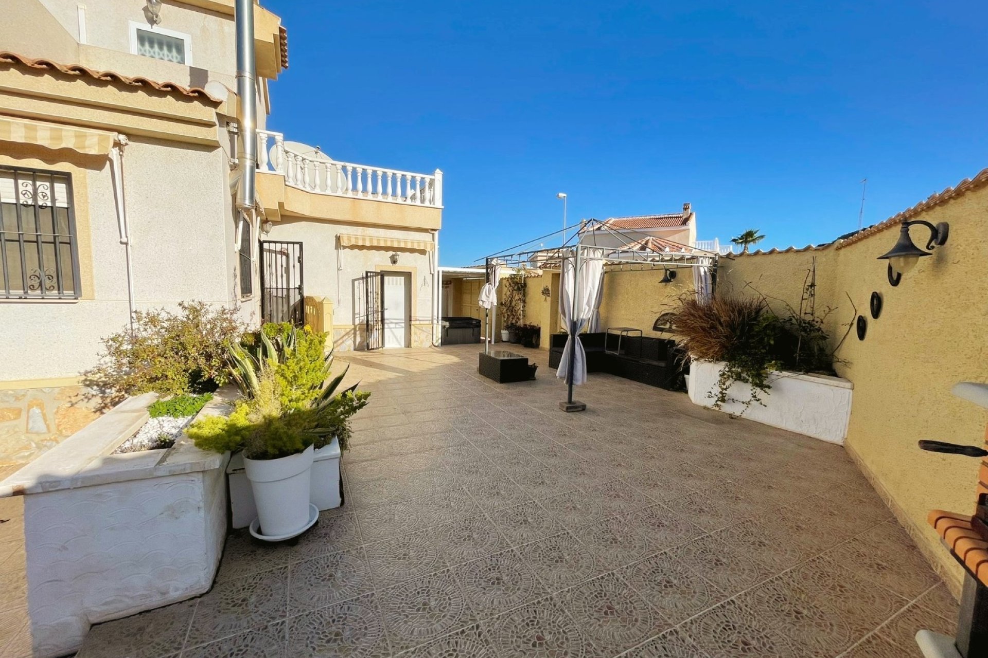 Återförsäljning - Villa - Ciudad Quesada - Rojales