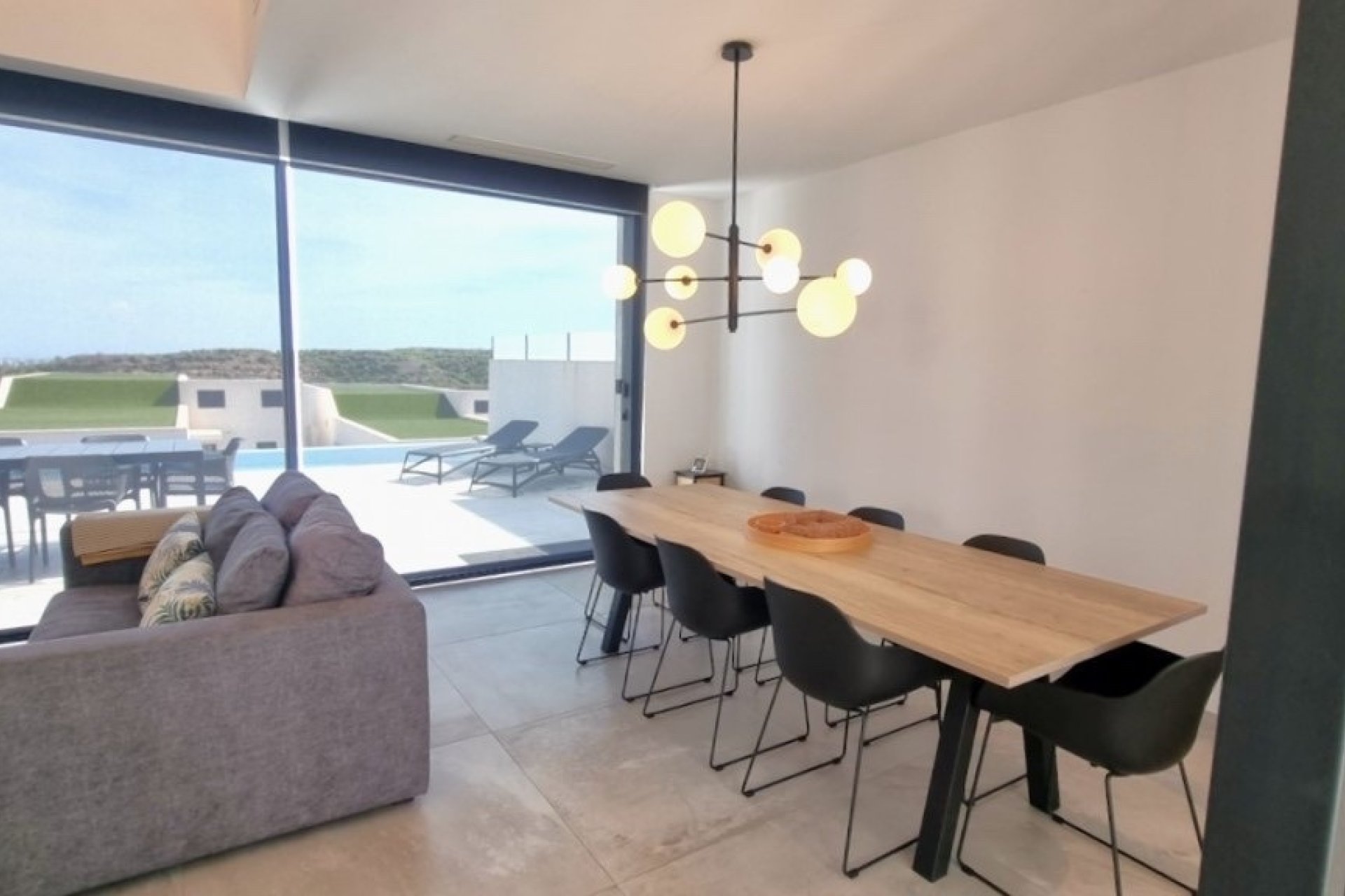Återförsäljning - Villa - Ciudad Quesada