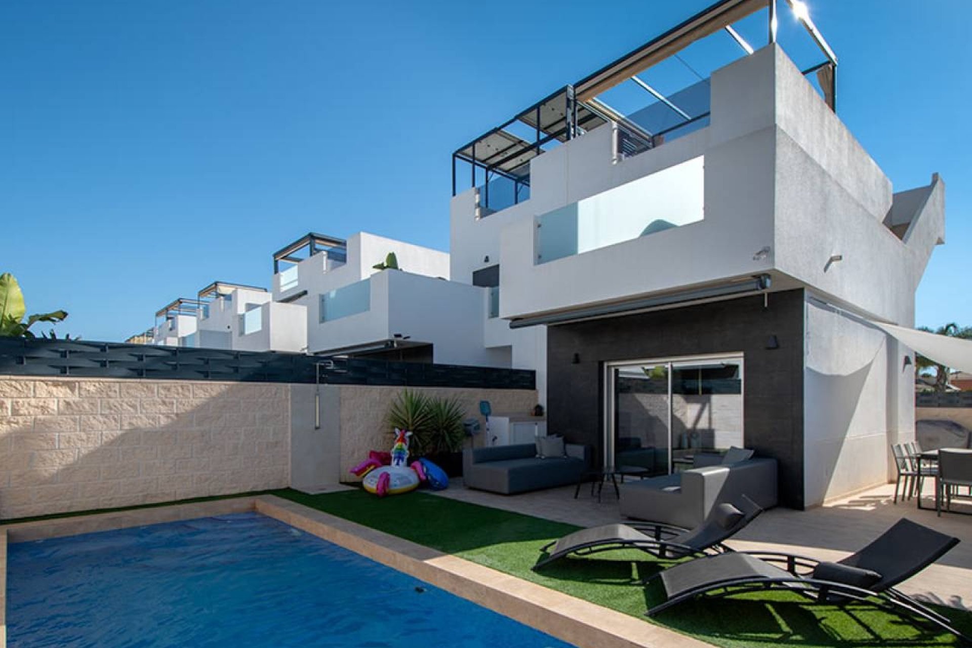 Återförsäljning - Villa - Ciudad Quesada