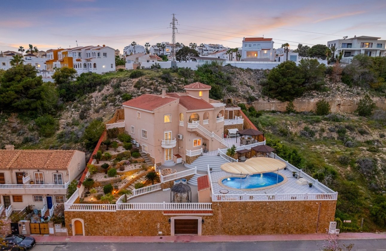 Återförsäljning - Villa - Ciudad Quesada