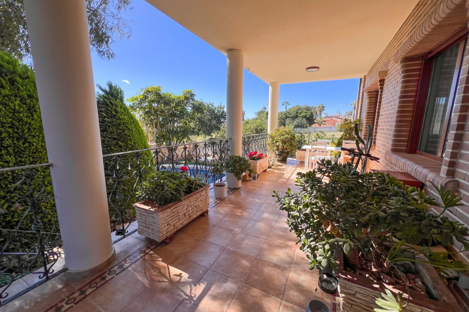 Återförsäljning - Villa - Ciudad Quesada