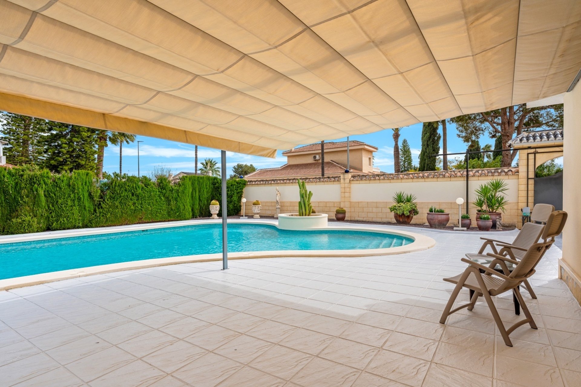 Återförsäljning - Villa - Ciudad Quesada