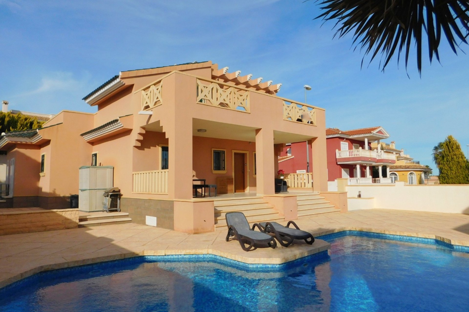 Återförsäljning - Villa - Ciudad Quesada