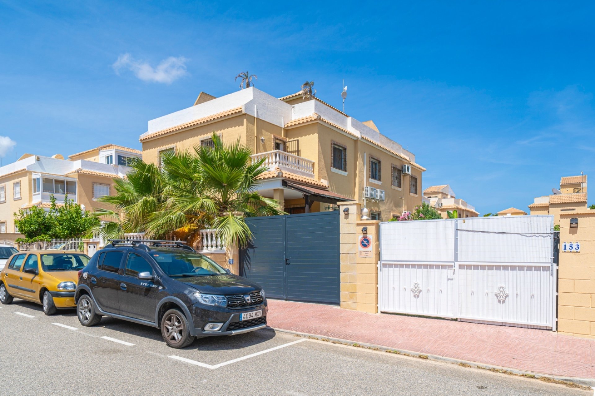 Återförsäljning - Villa - Ciudad Quesada