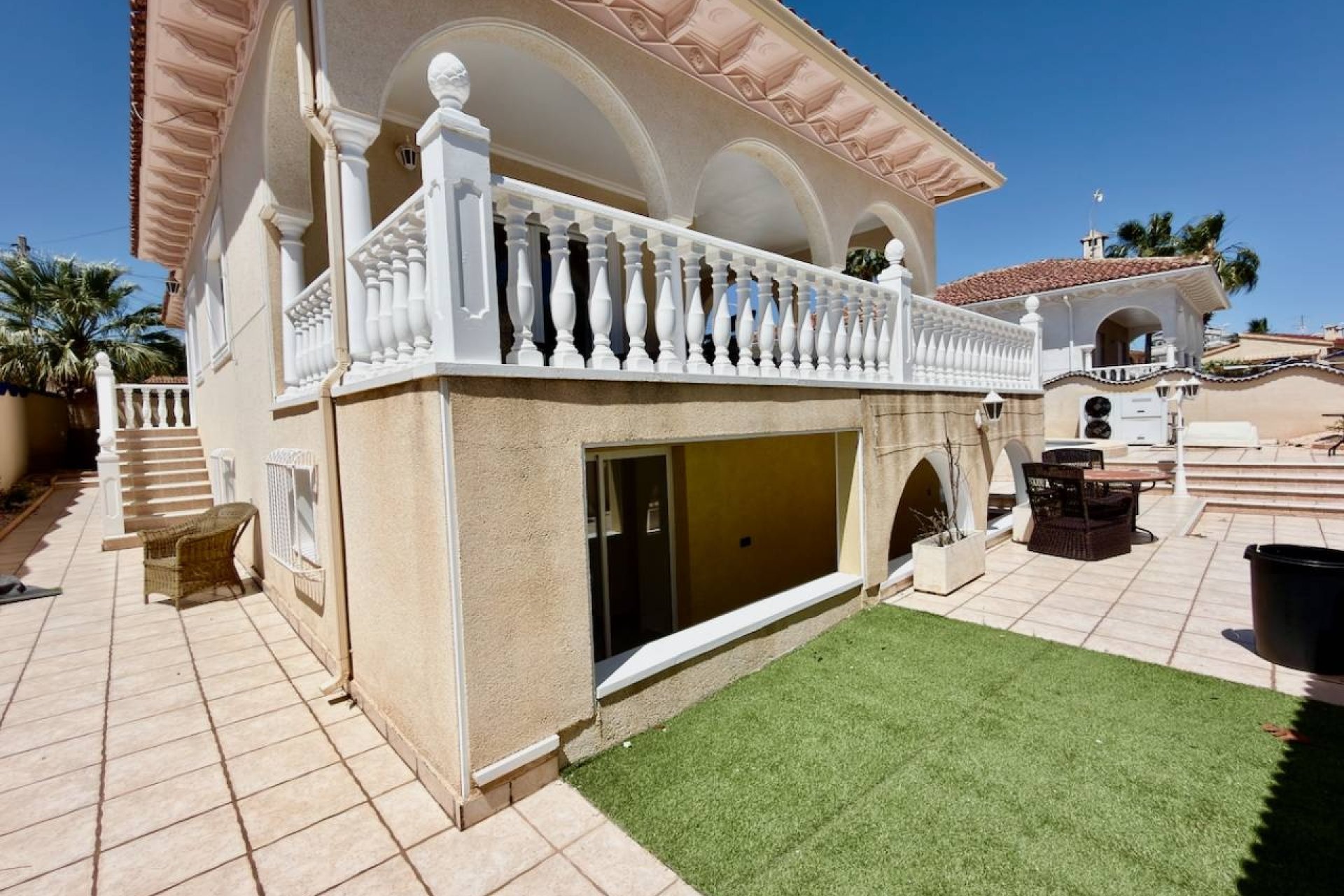 Återförsäljning - Villa - Ciudad Quesada