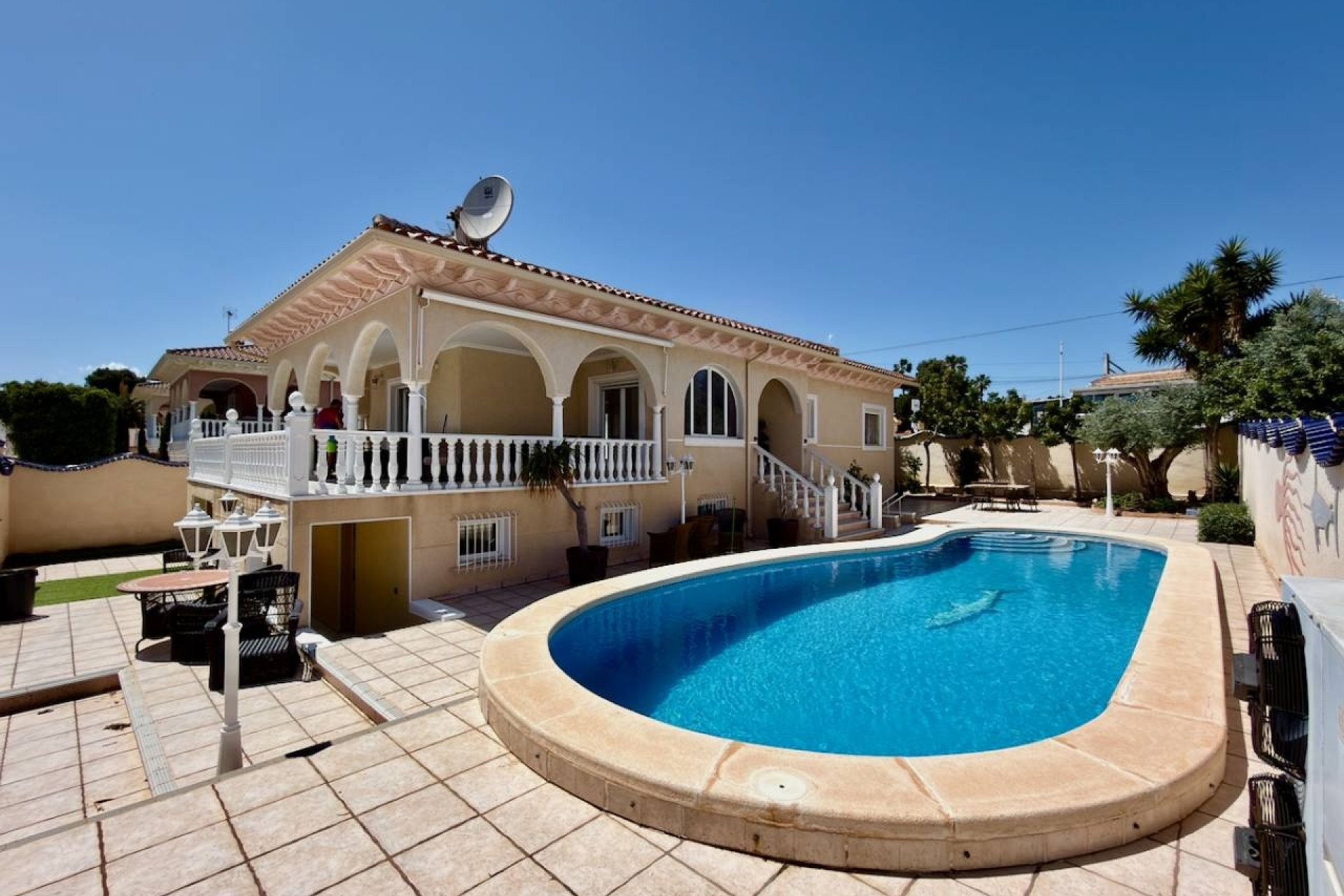 Återförsäljning - Villa - Ciudad Quesada