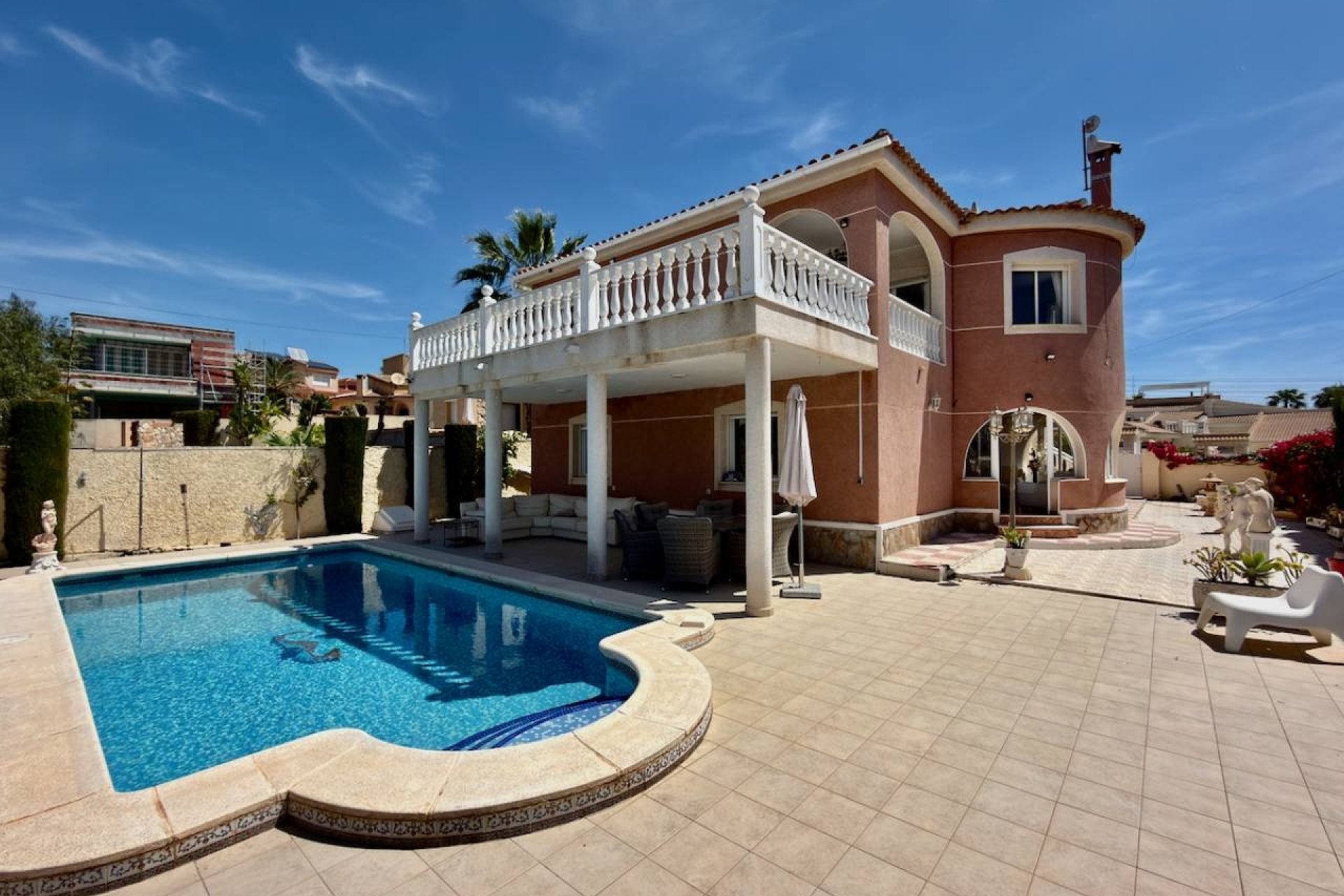 Återförsäljning - Villa - Ciudad Quesada