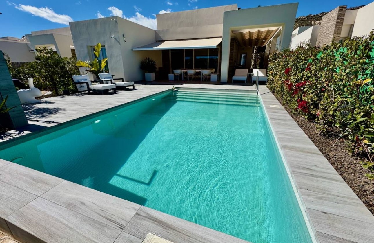 Återförsäljning - Villa - La Finca Golf - Algorfa