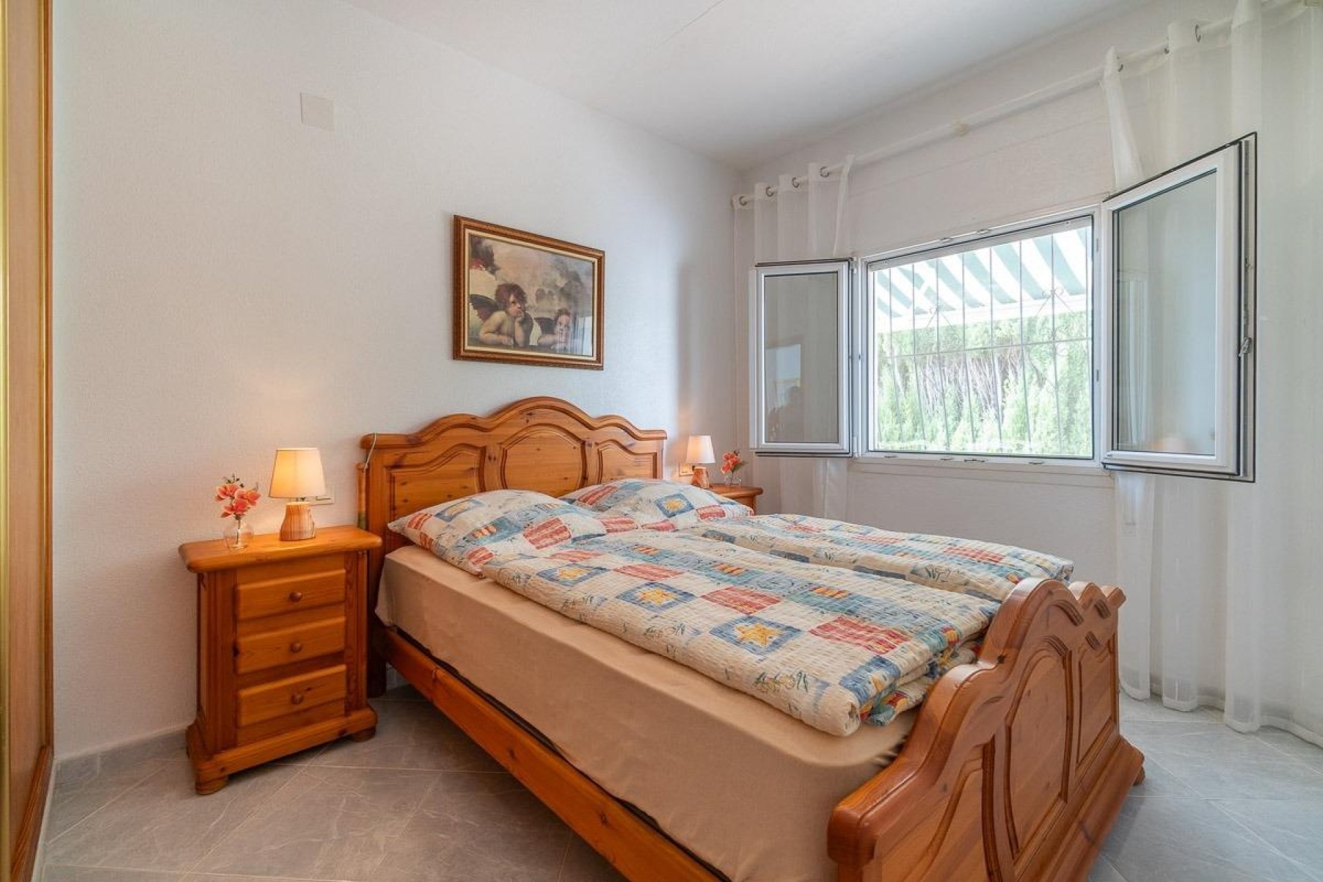 Återförsäljning - Villa - Orihuela Costa - La Florida