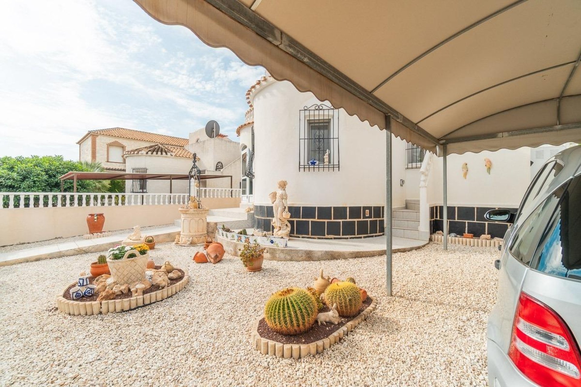 Återförsäljning - Villa - Orihuela Costa - La Florida
