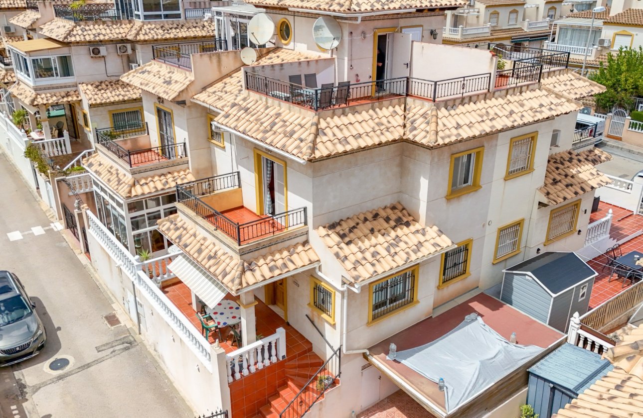 Återförsäljning - Villa - Orihuela Costa - La Zenia