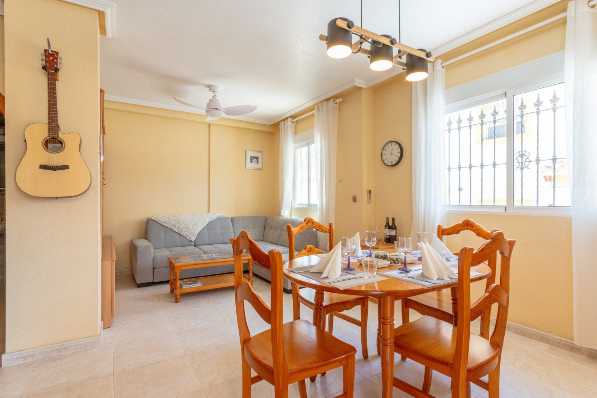 Återförsäljning - Villa - Orihuela Costa - La Zenia