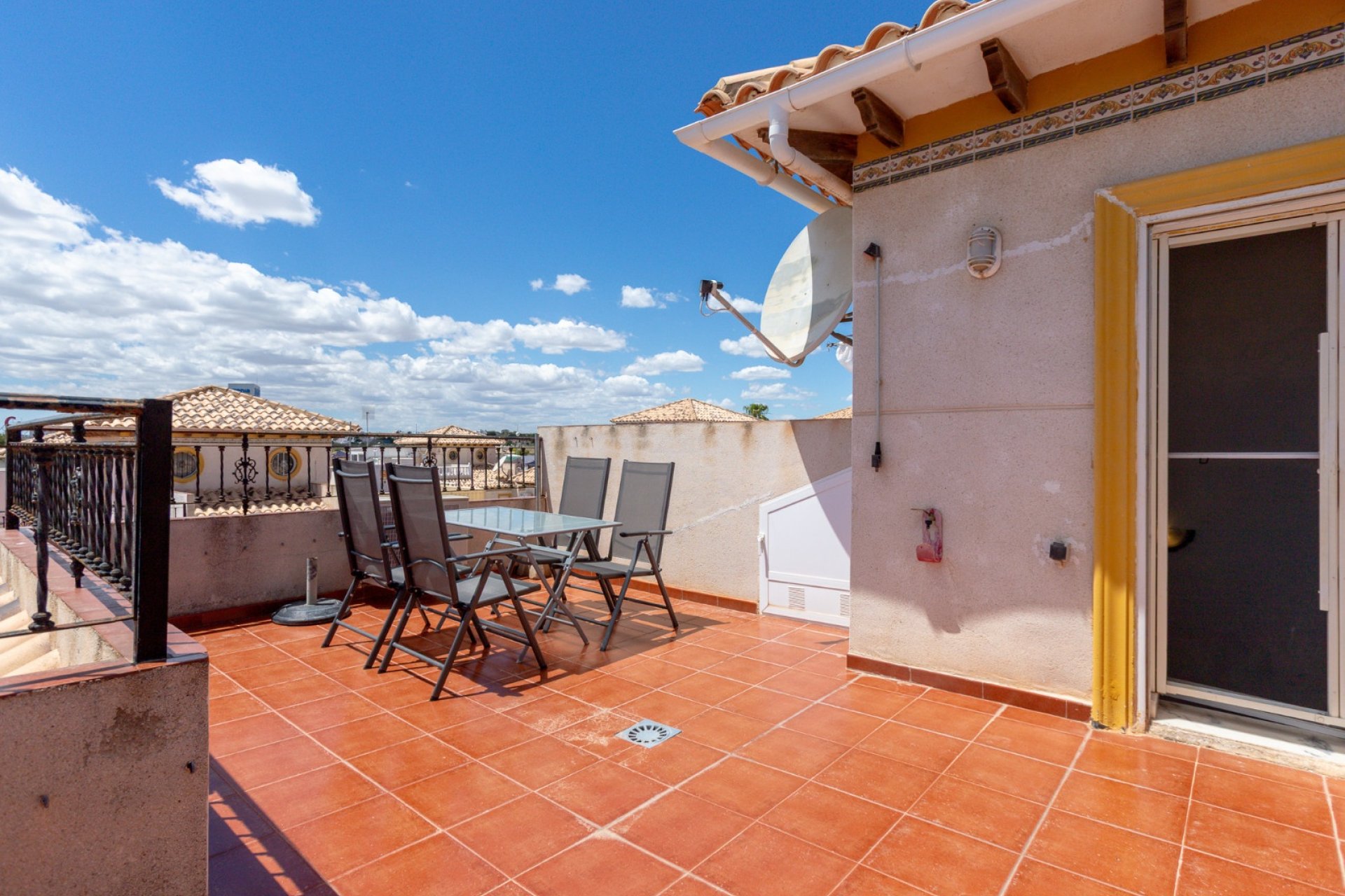 Återförsäljning - Villa - Orihuela Costa - La Zenia