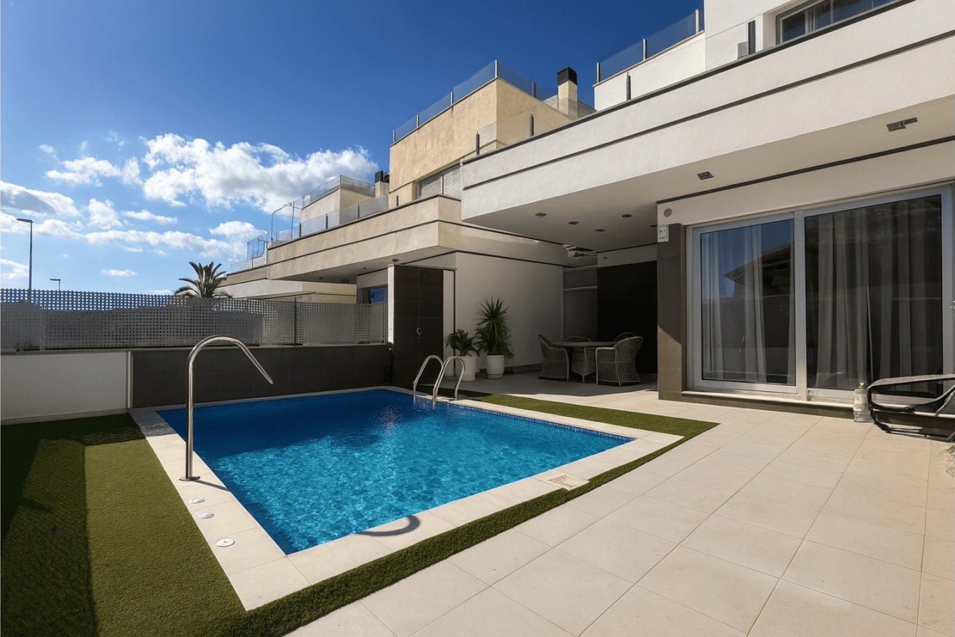 Återförsäljning - Villa - Orihuela Costa - Lomas De Cabo Roig