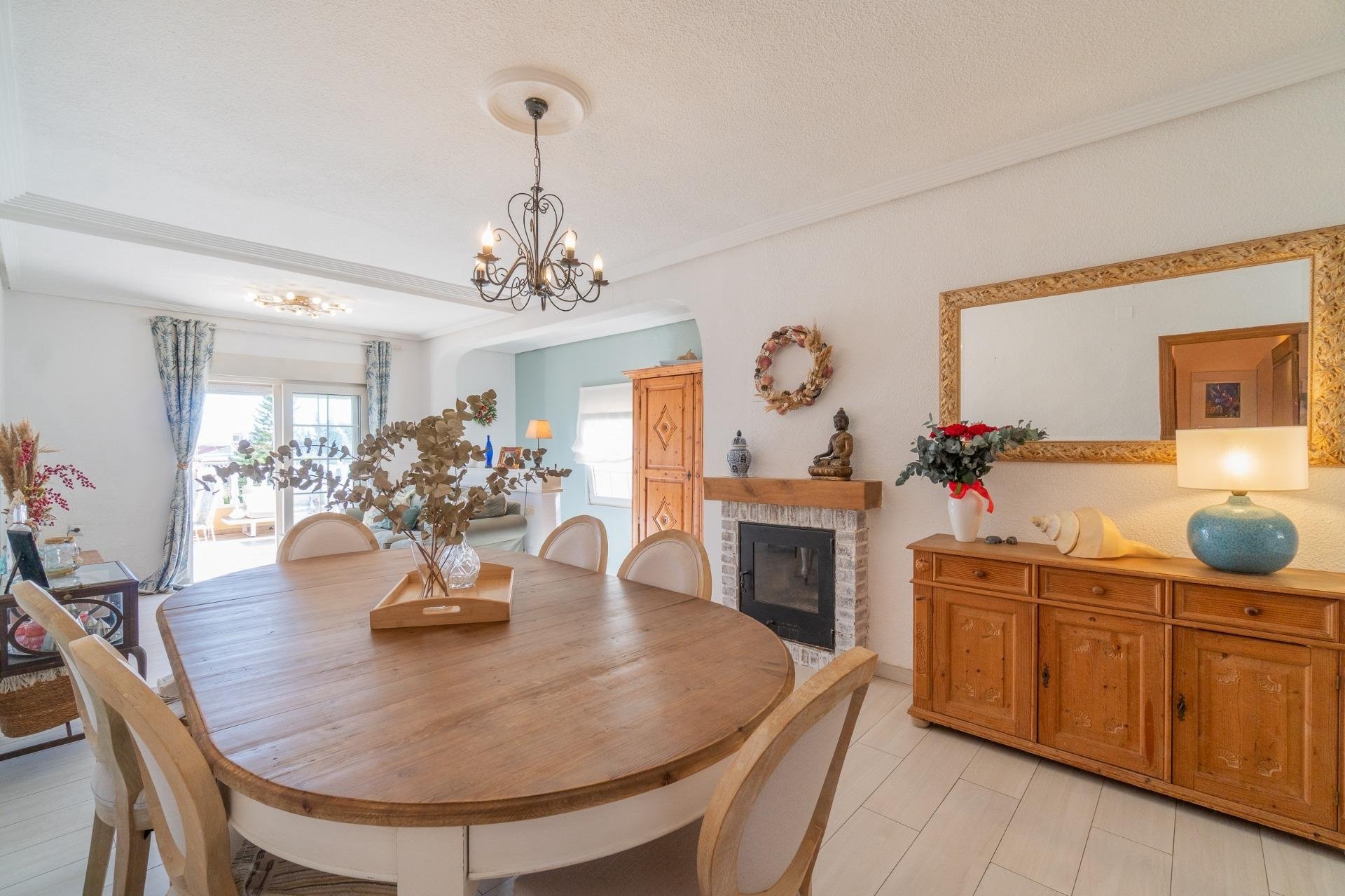 Återförsäljning - Villa - Orihuela Costa - Los Balcones
