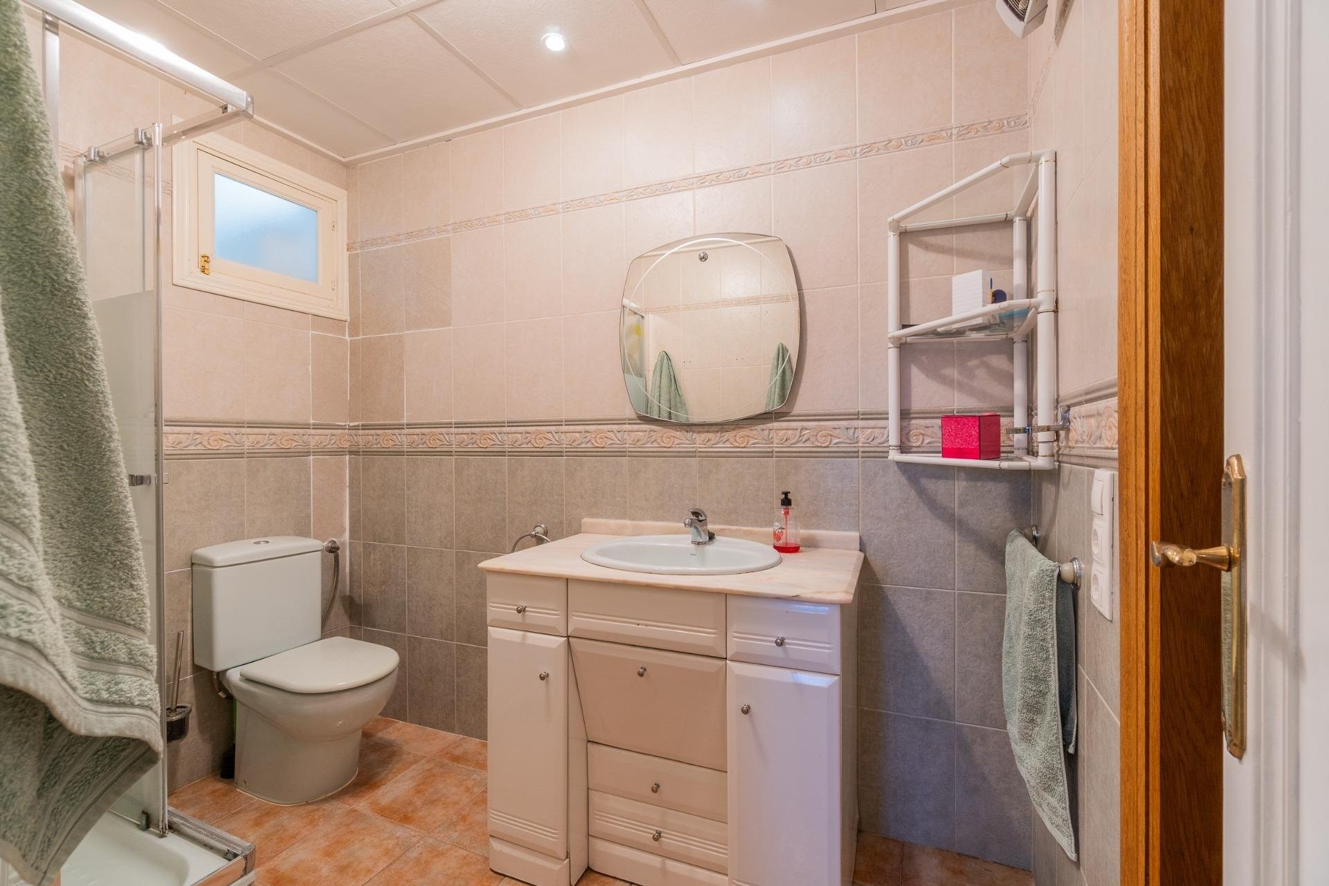 Återförsäljning - Villa - Orihuela Costa - Los Balcones