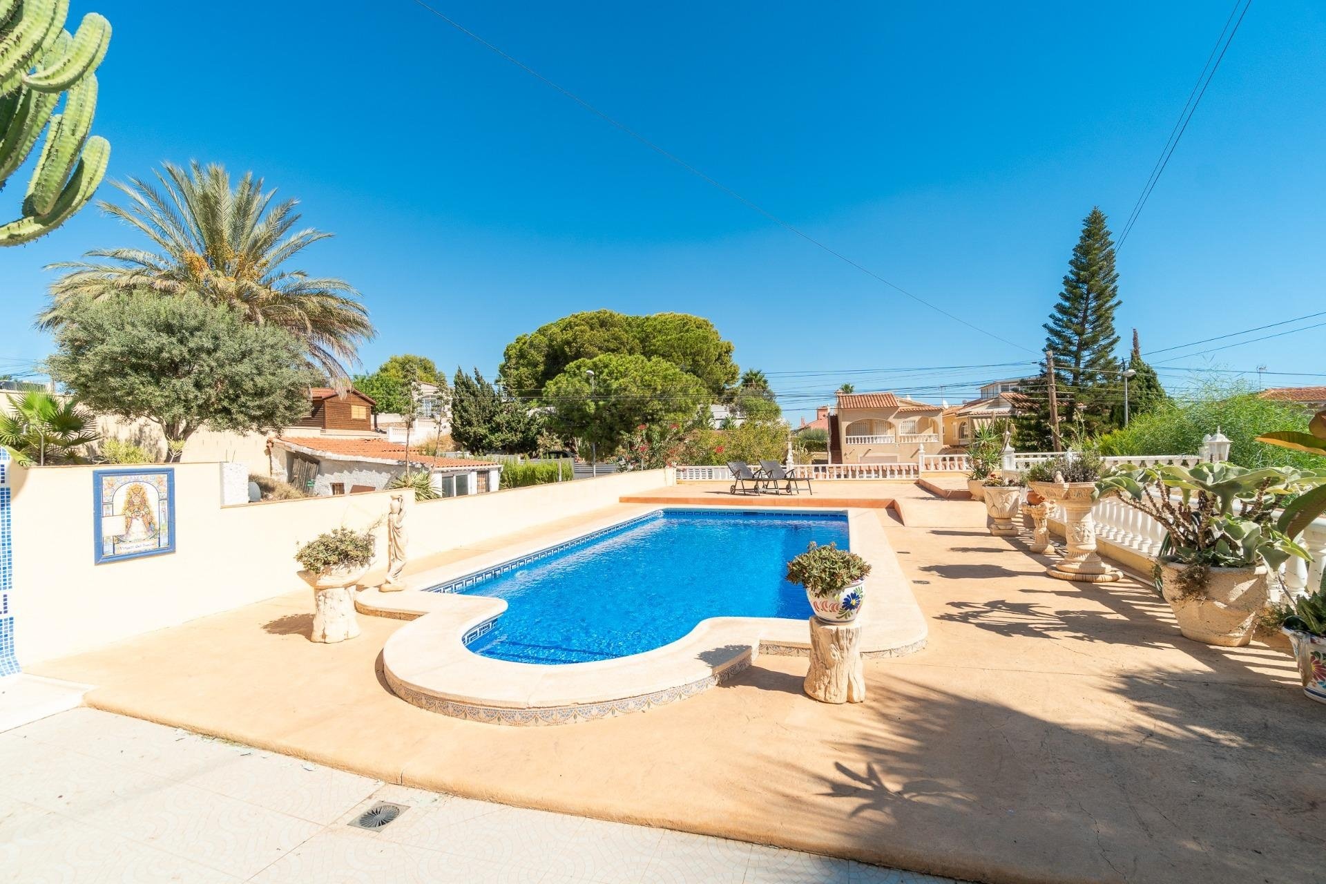Återförsäljning - Villa - Orihuela Costa - Los Balcones