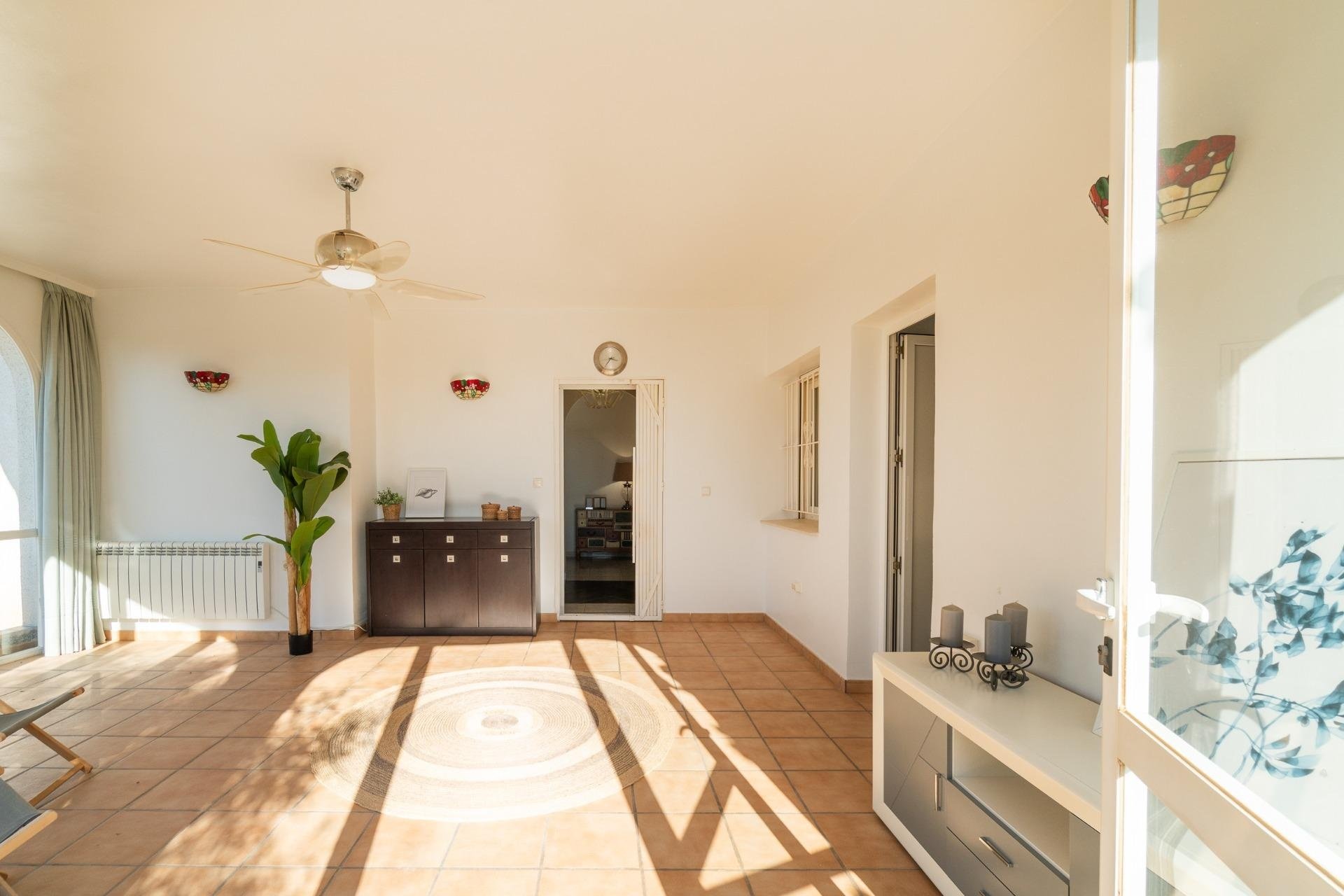 Återförsäljning - Villa - Orihuela Costa - Playa Flamenca