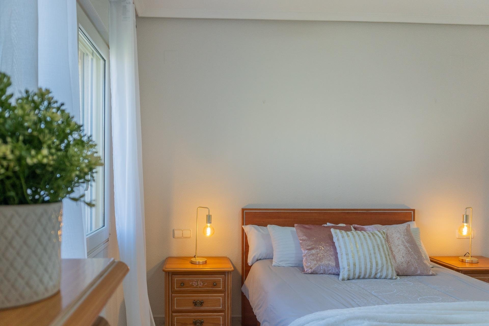 Återförsäljning - Villa - Orihuela Costa - Playa Flamenca