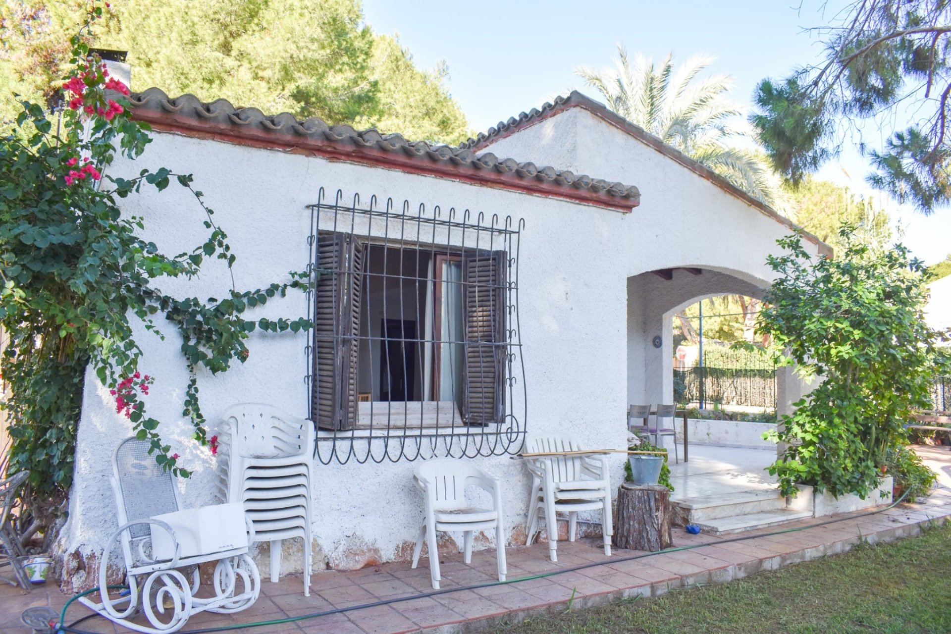 Återförsäljning - Villa - Orihuela Costa - Punta Prima
