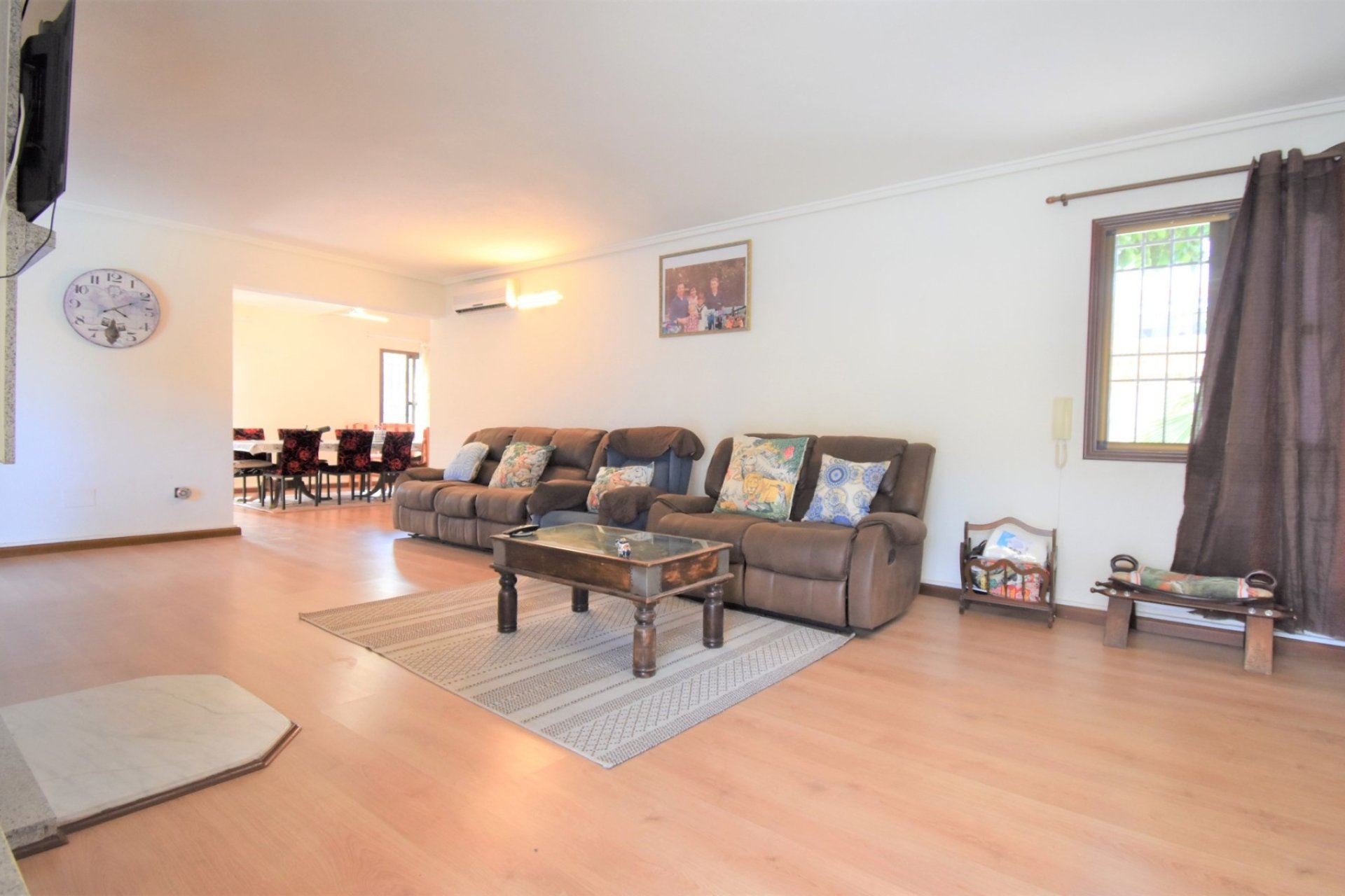 Återförsäljning - Villa - Orihuela Costa - Villamartín