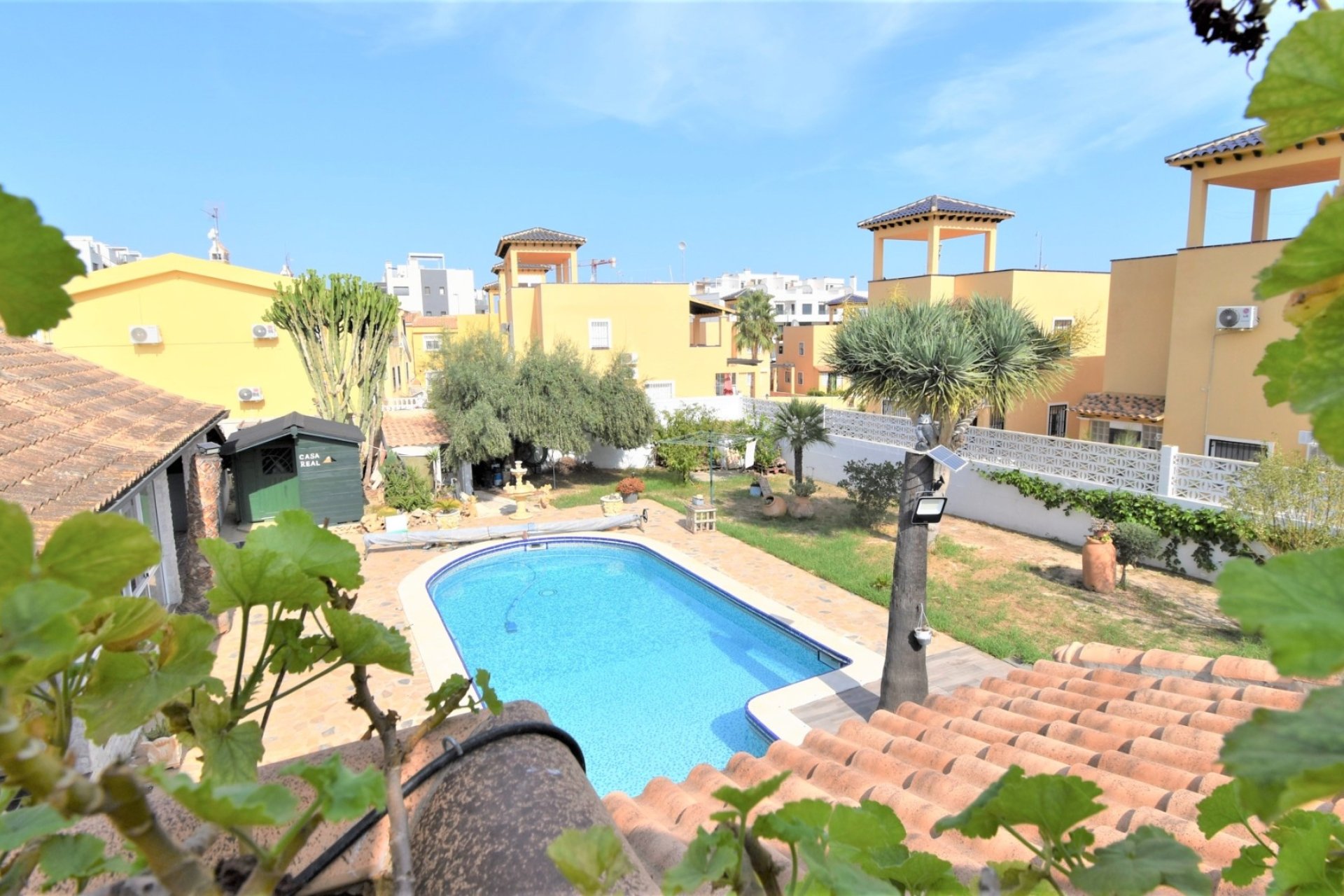 Återförsäljning - Villa - Orihuela Costa - Villamartín