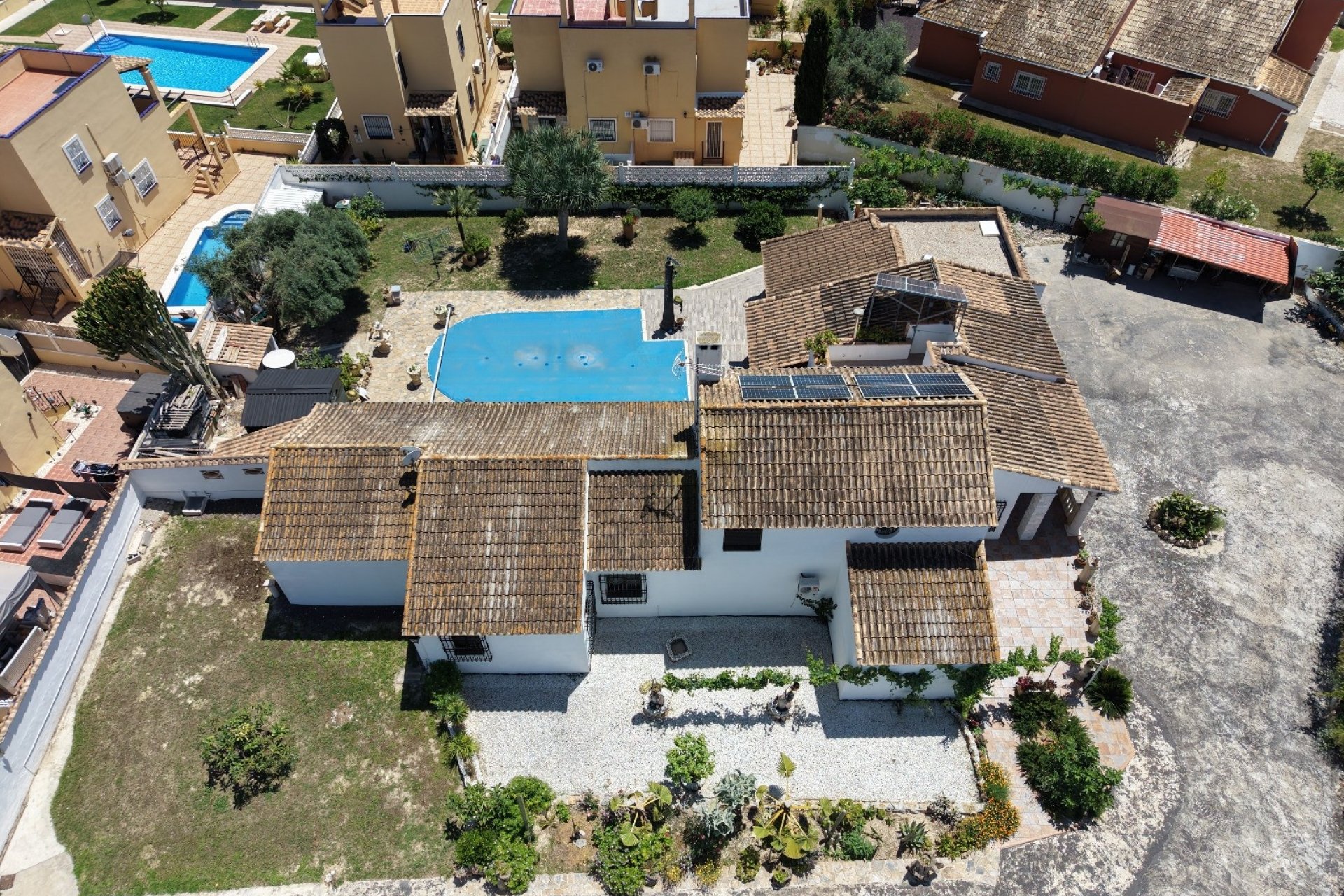 Återförsäljning - Villa - Orihuela Costa - Villamartín