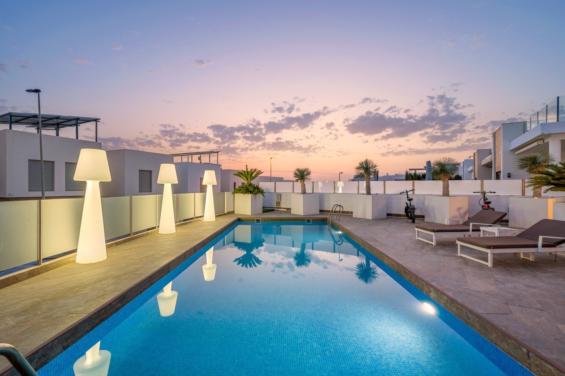 Återförsäljning - Villa - Orihuela Costa - Villamartín