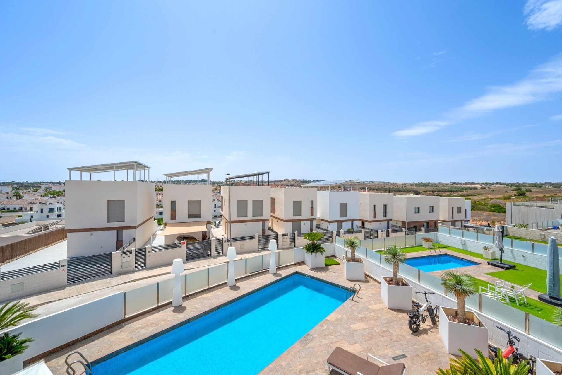 Återförsäljning - Villa - Orihuela Costa - Villamartín
