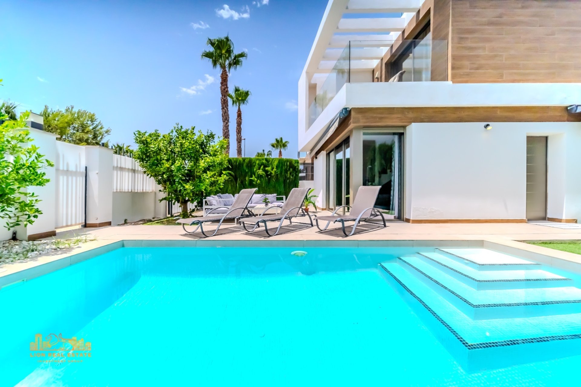 Återförsäljning - Villa - Orihuela Costa - Villamartín