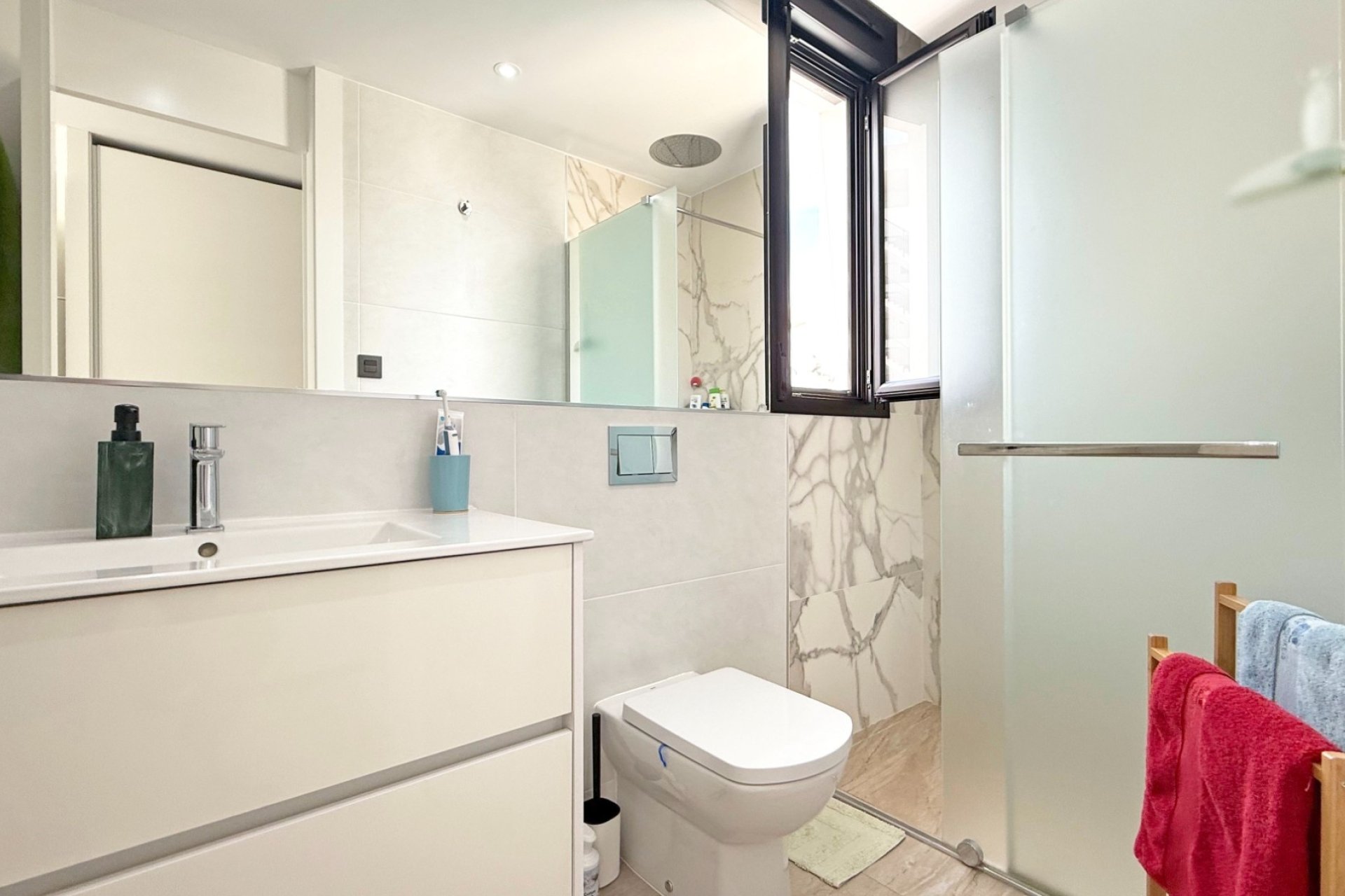 Återförsäljning - Villa - Orihuela Costa - Villamartín