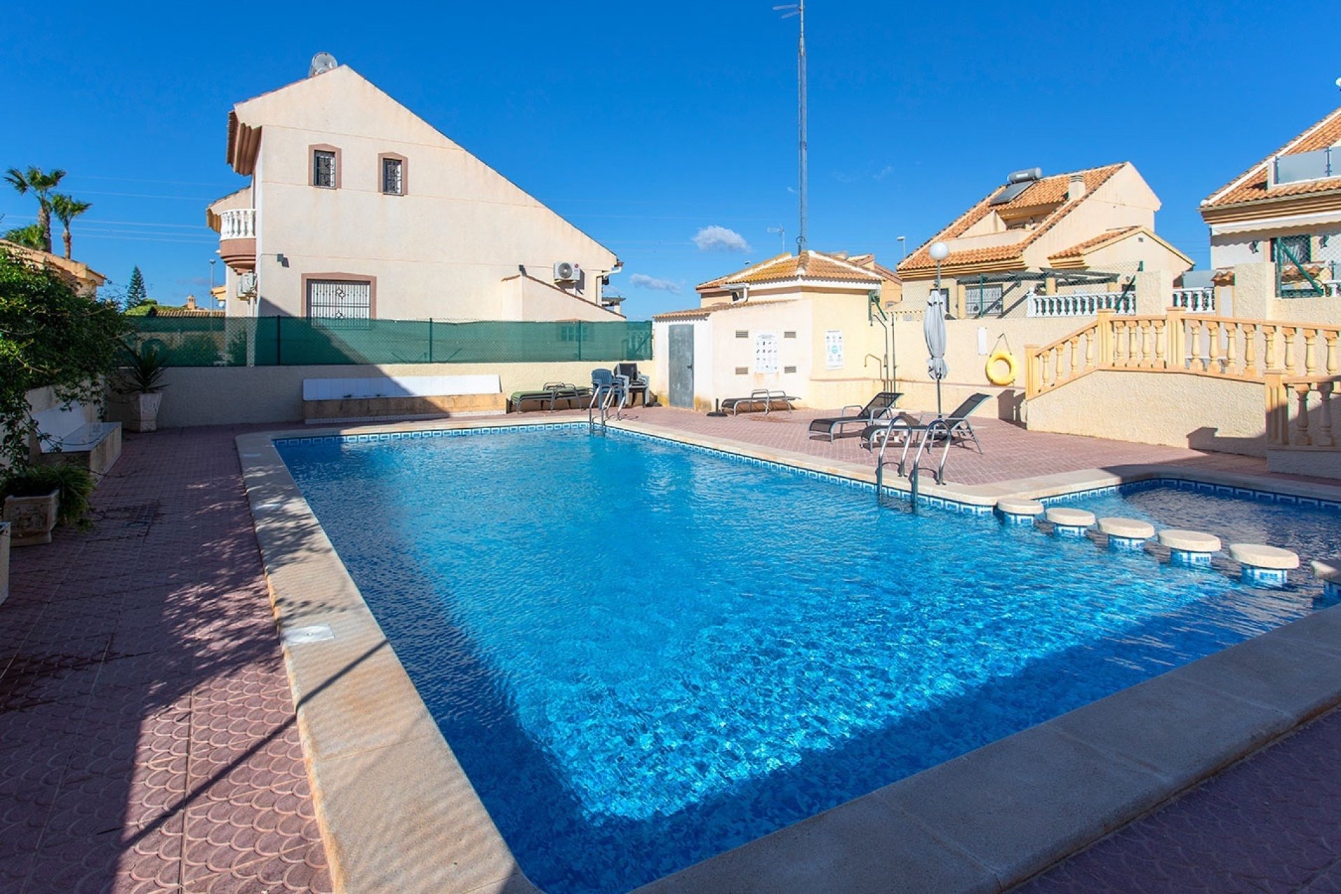 Återförsäljning - Villa - Rojales - Pueblo