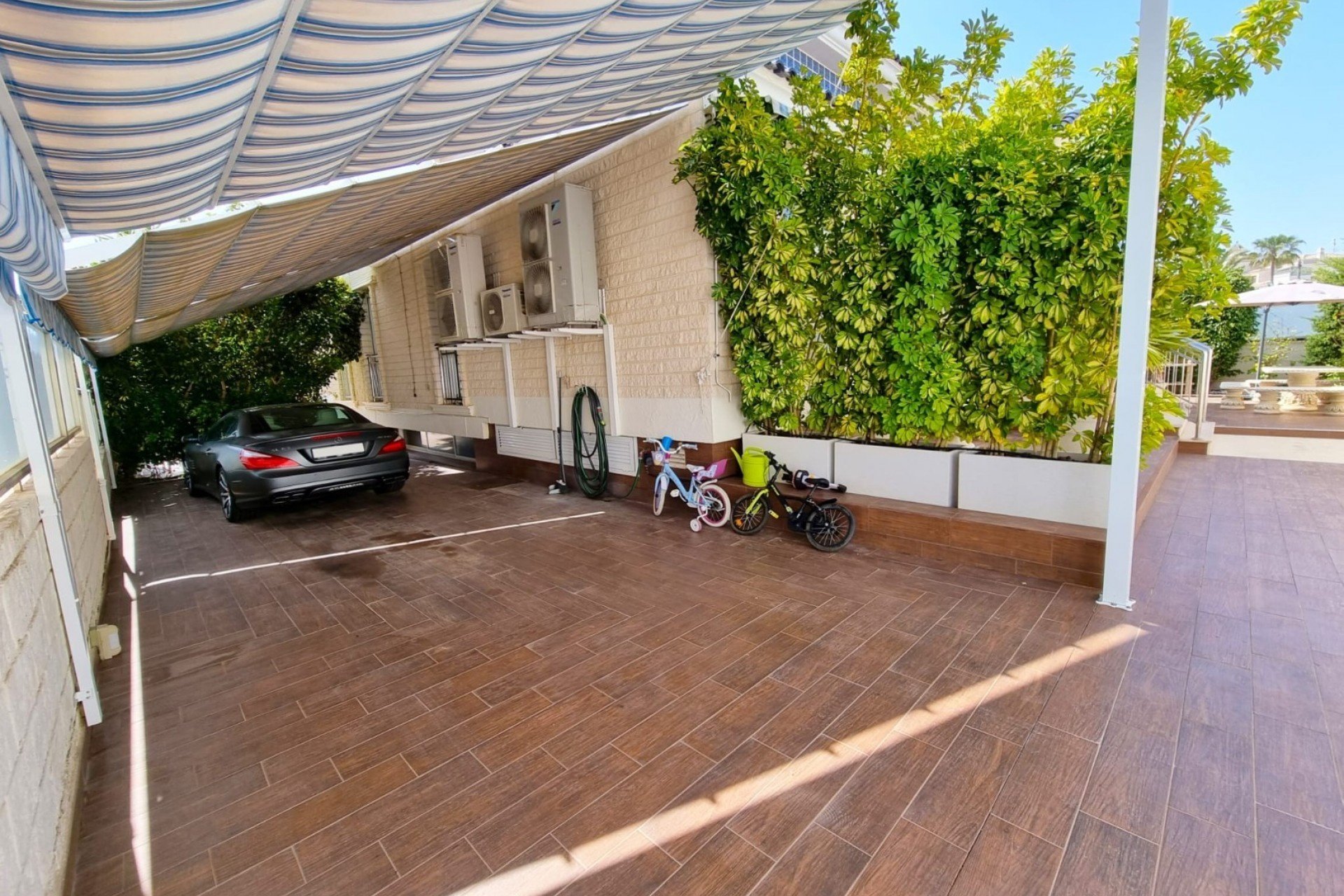 Återförsäljning - Villa - Torrevieja - La Mata